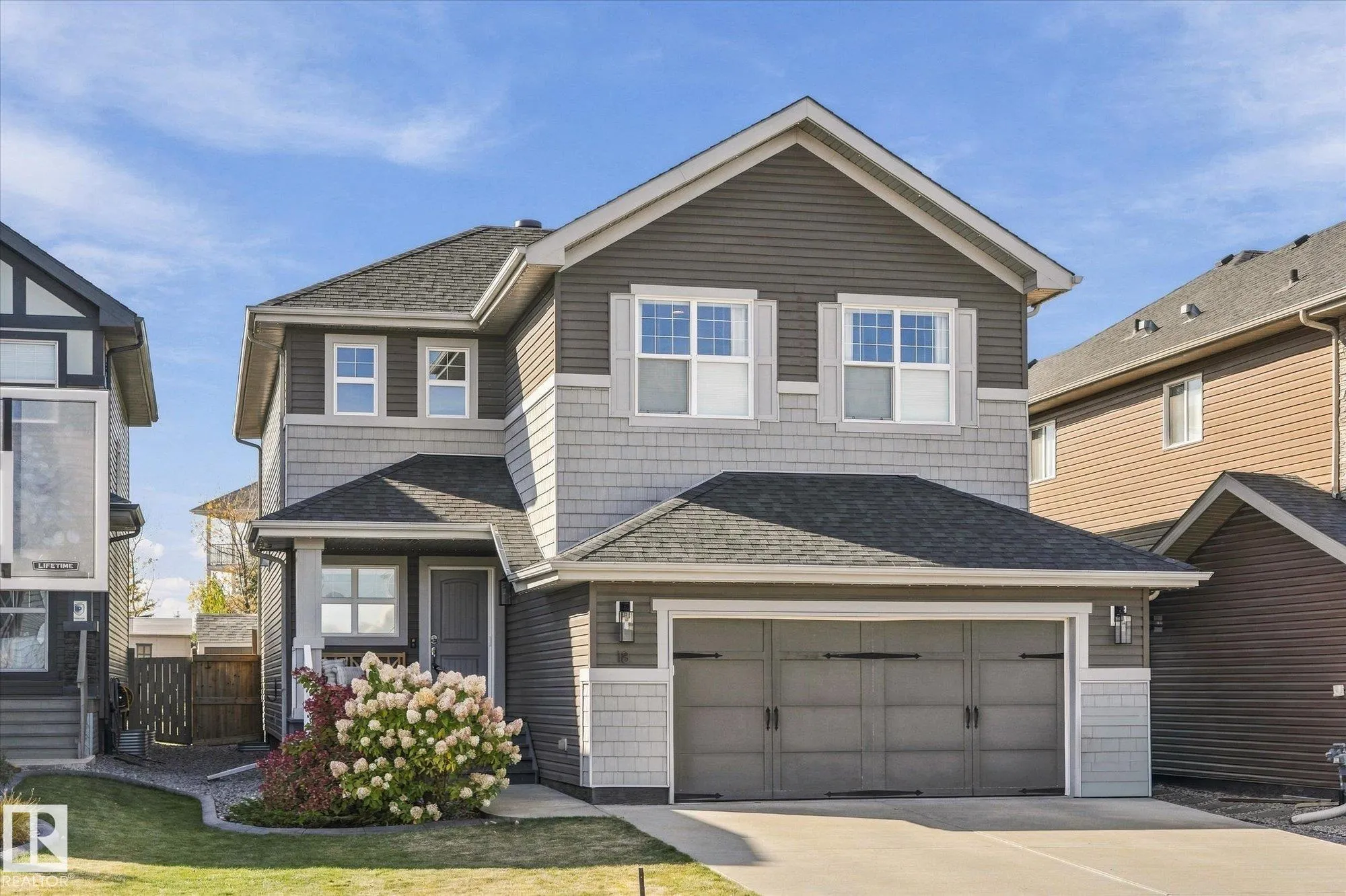 18 ALTADENA Point(e)