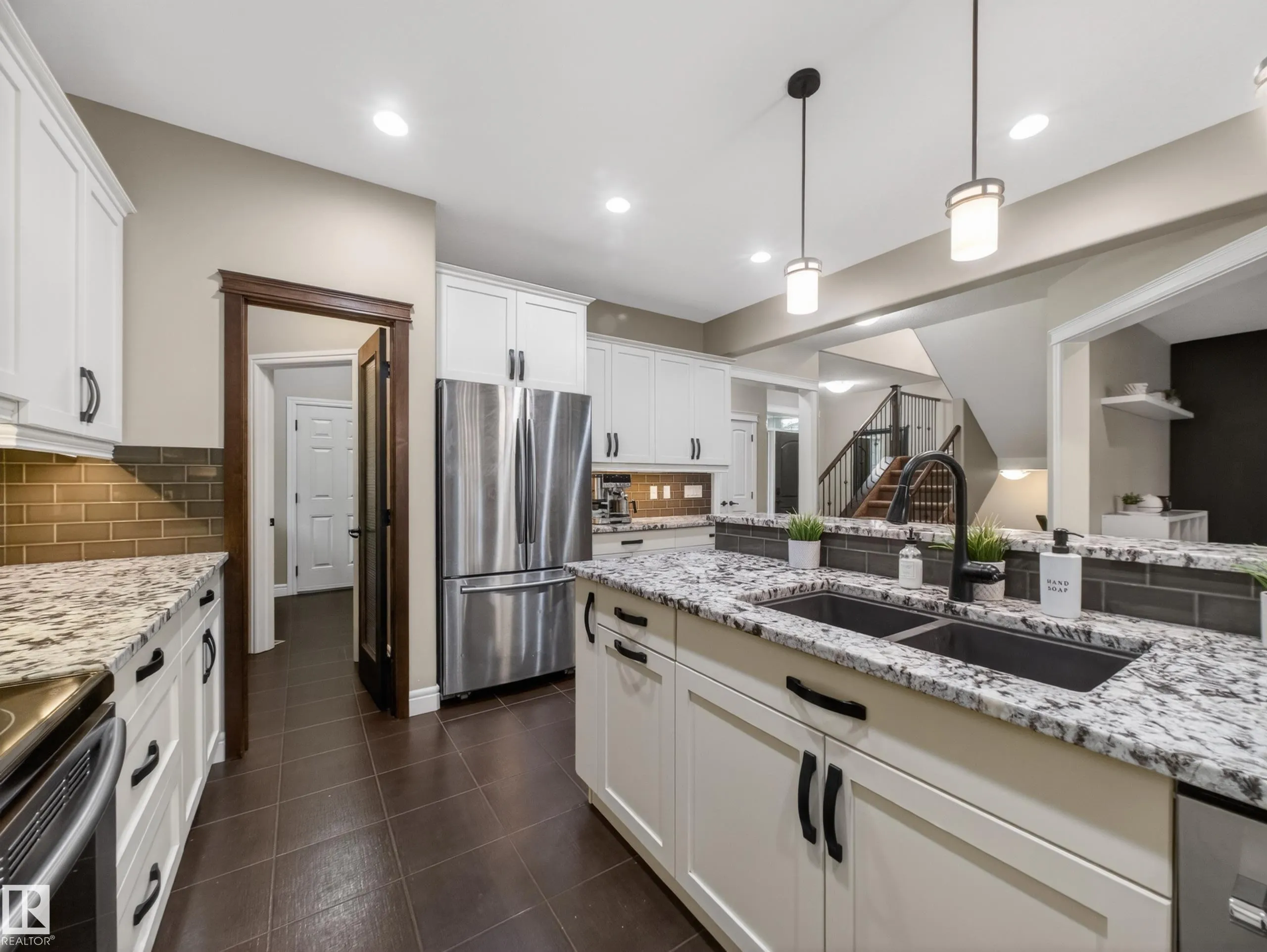 5608 SOLEIL Boulevard