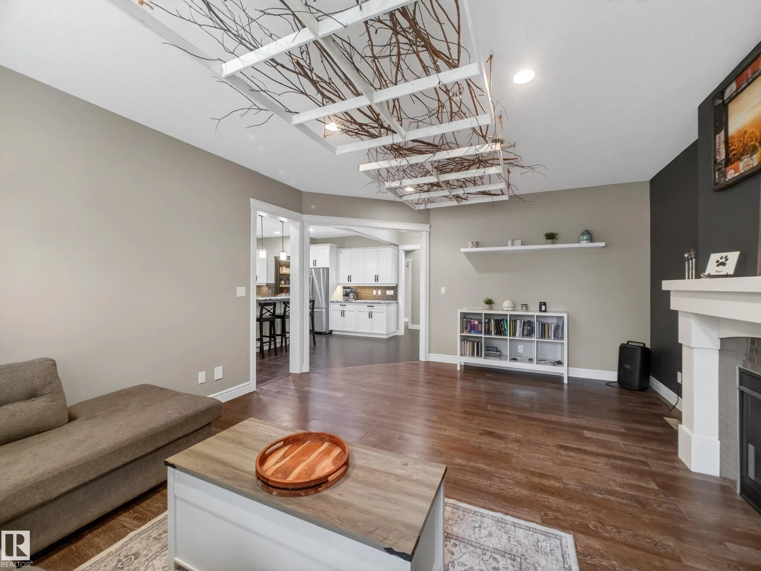 5608 SOLEIL Boulevard