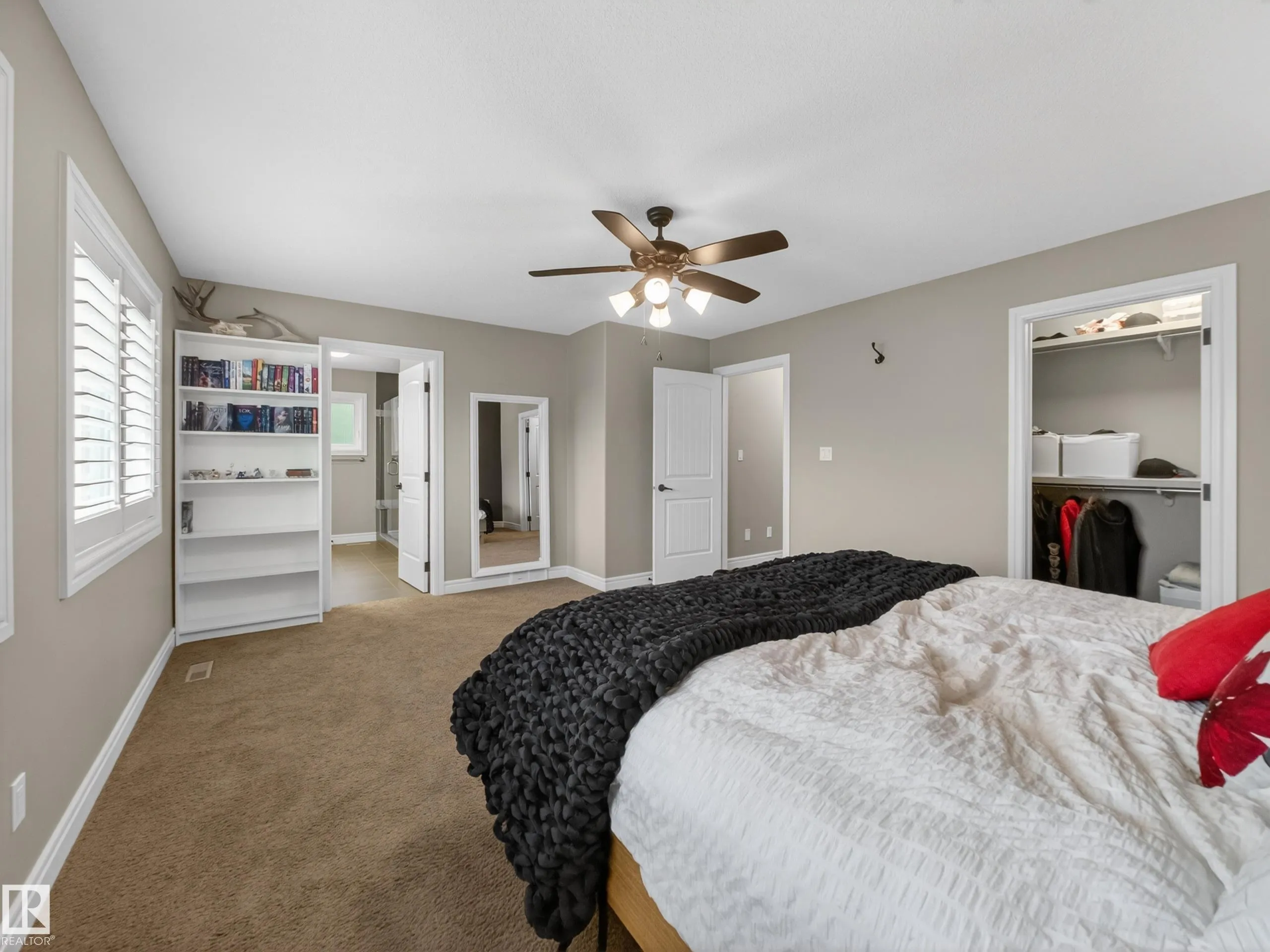 5608 SOLEIL Boulevard