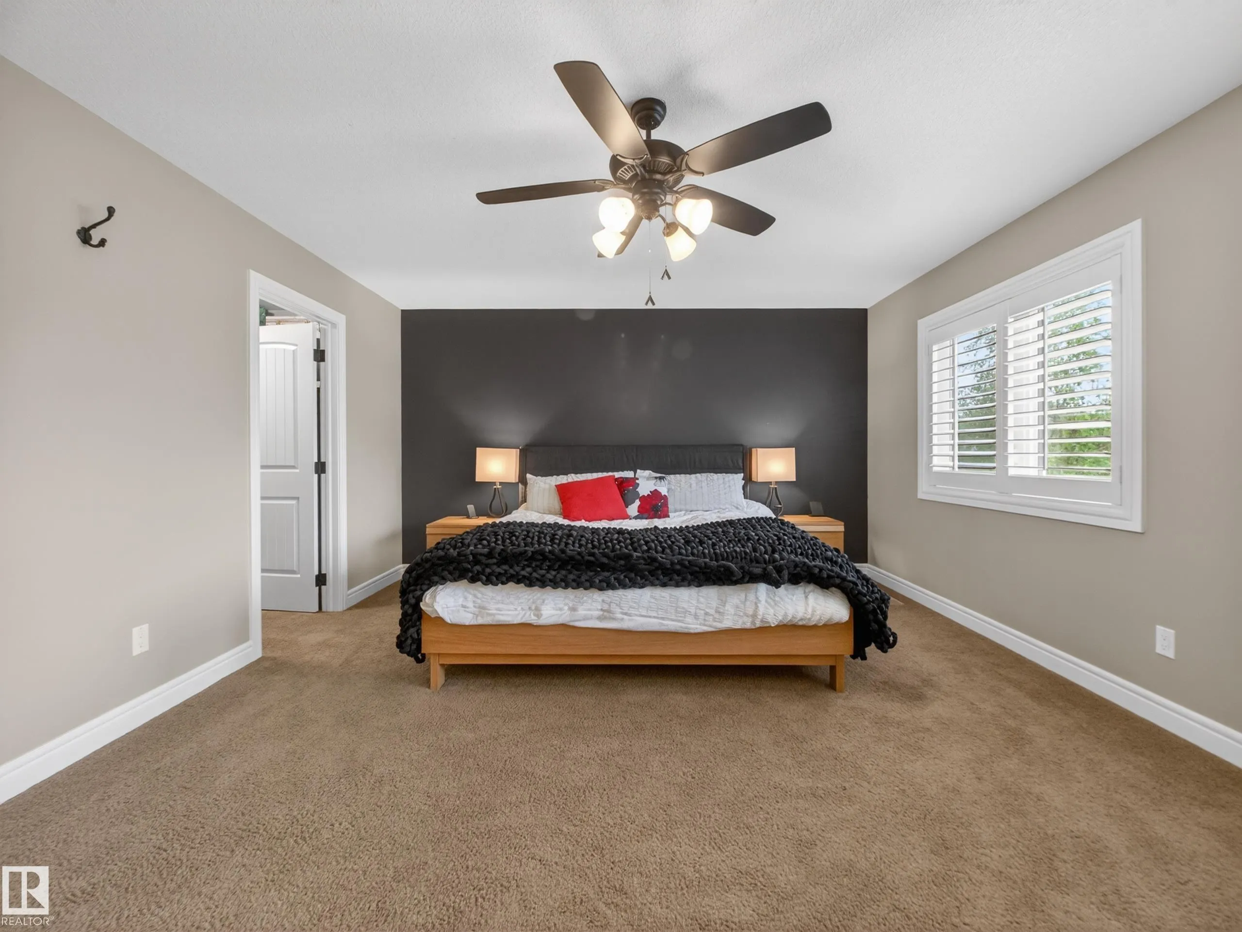 5608 SOLEIL Boulevard