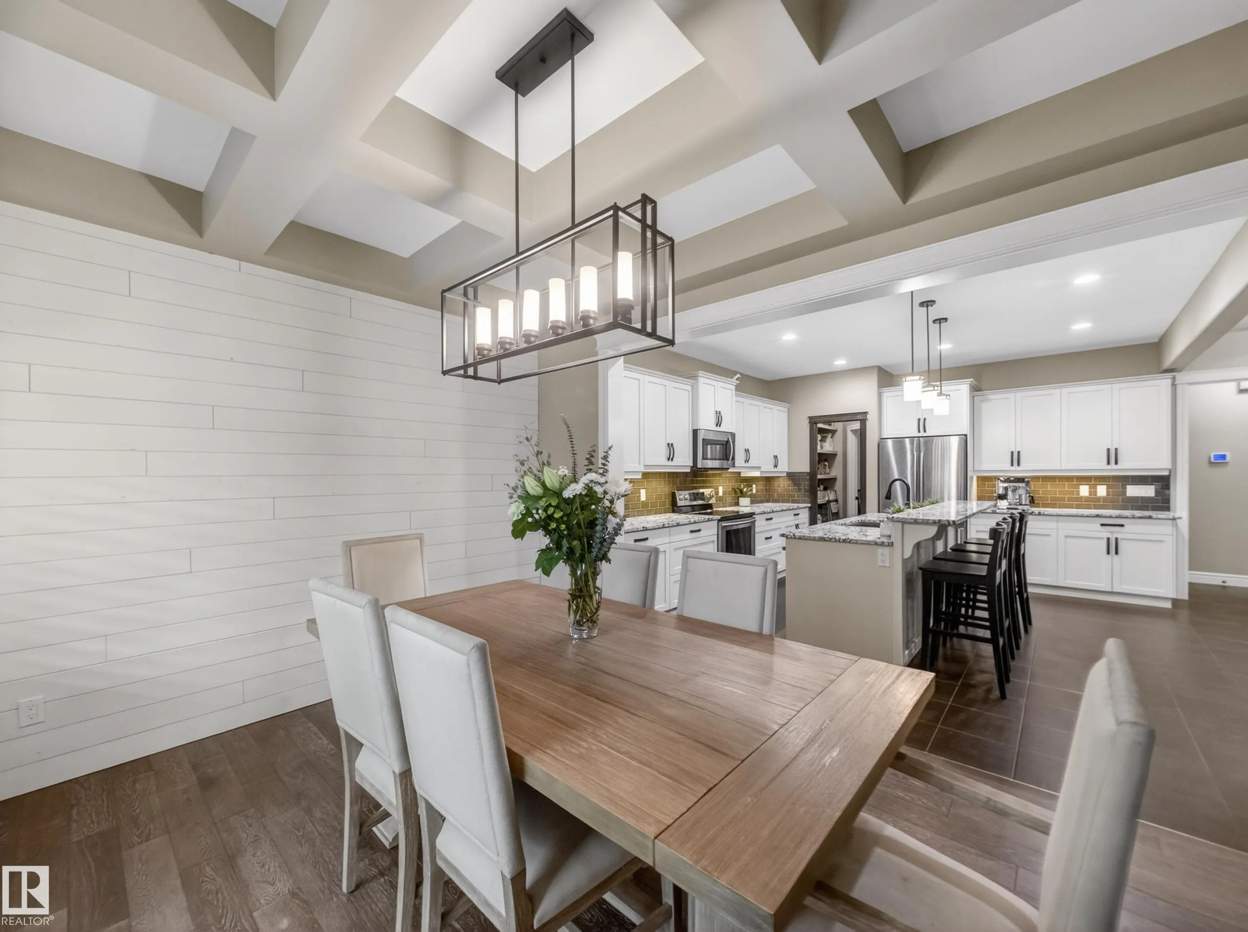 5608 SOLEIL Boulevard