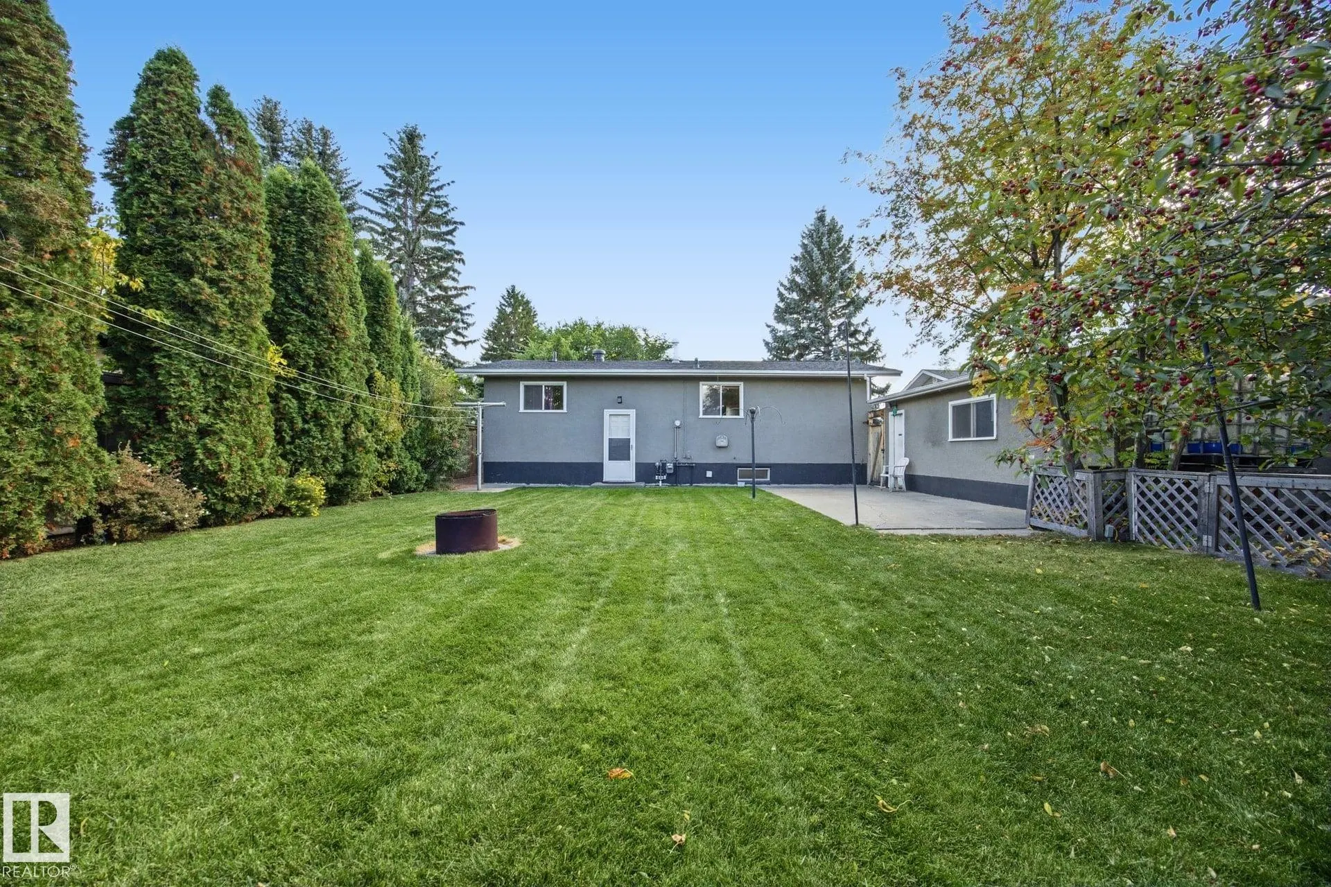 38 RAVEN Drive