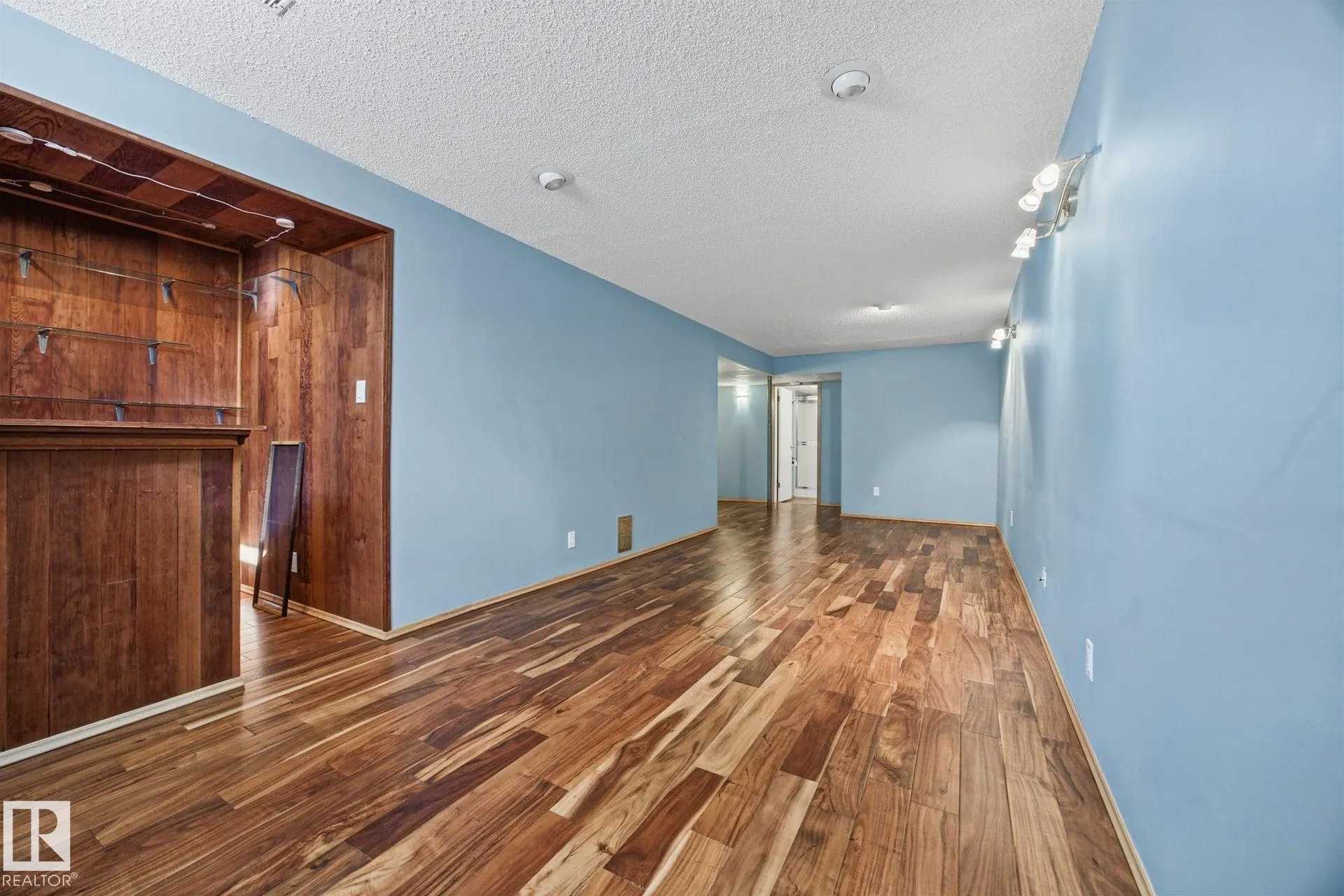 38 RAVEN Drive