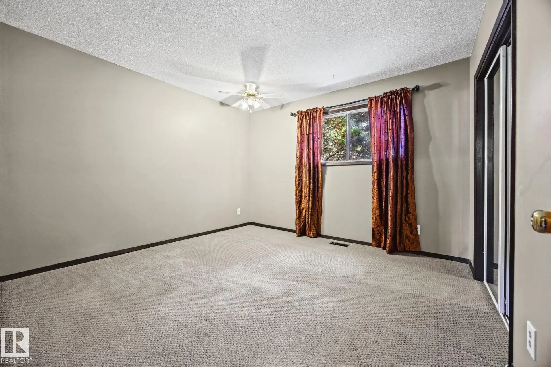 38 RAVEN Drive