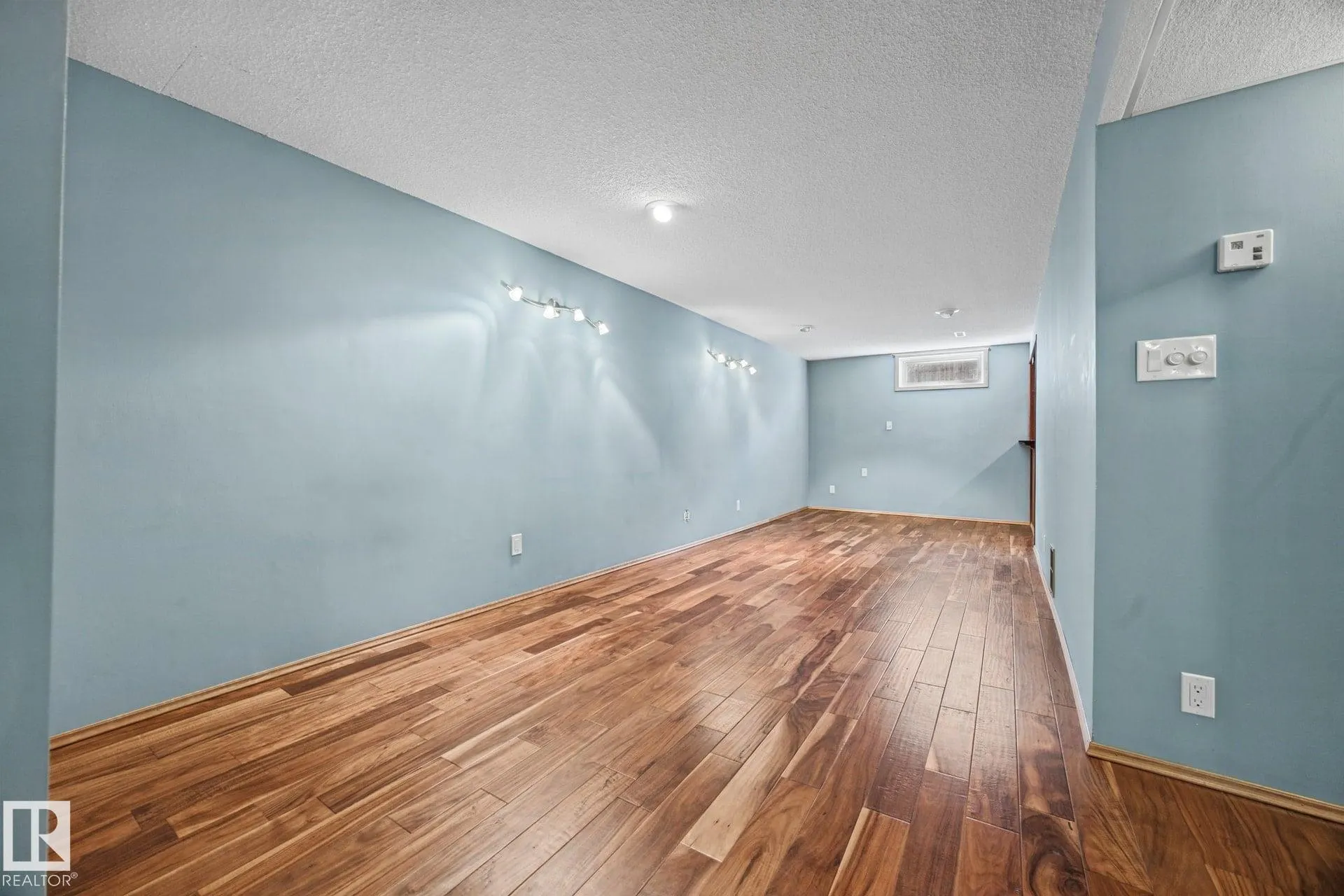38 RAVEN Drive