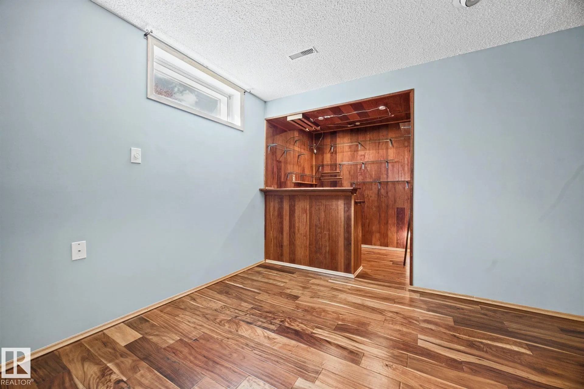 38 RAVEN Drive