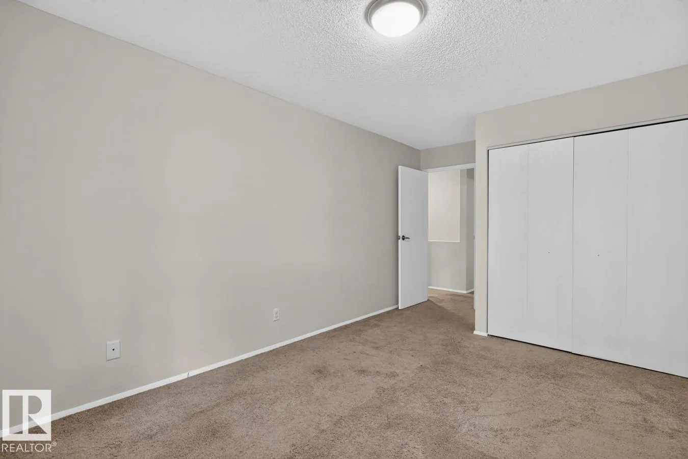 237 WOODVALE Road
