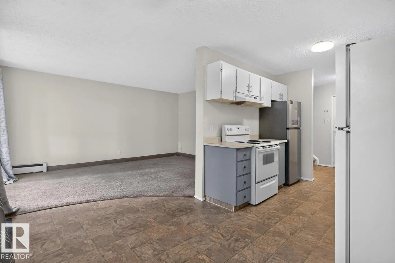 237 WOODVALE Road