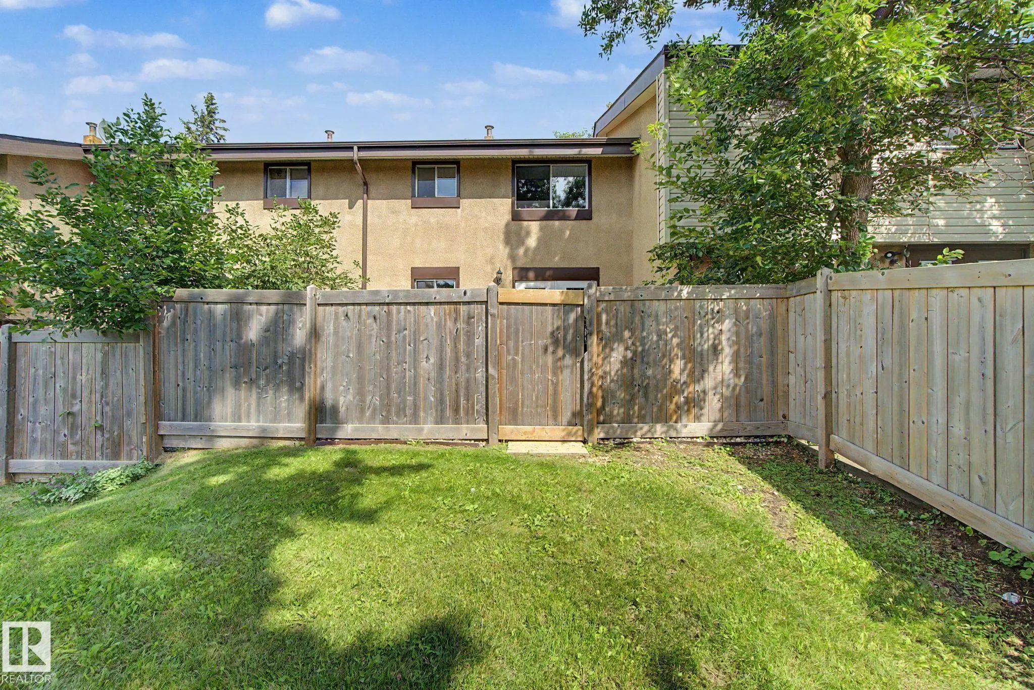 133 GRANDIN Village