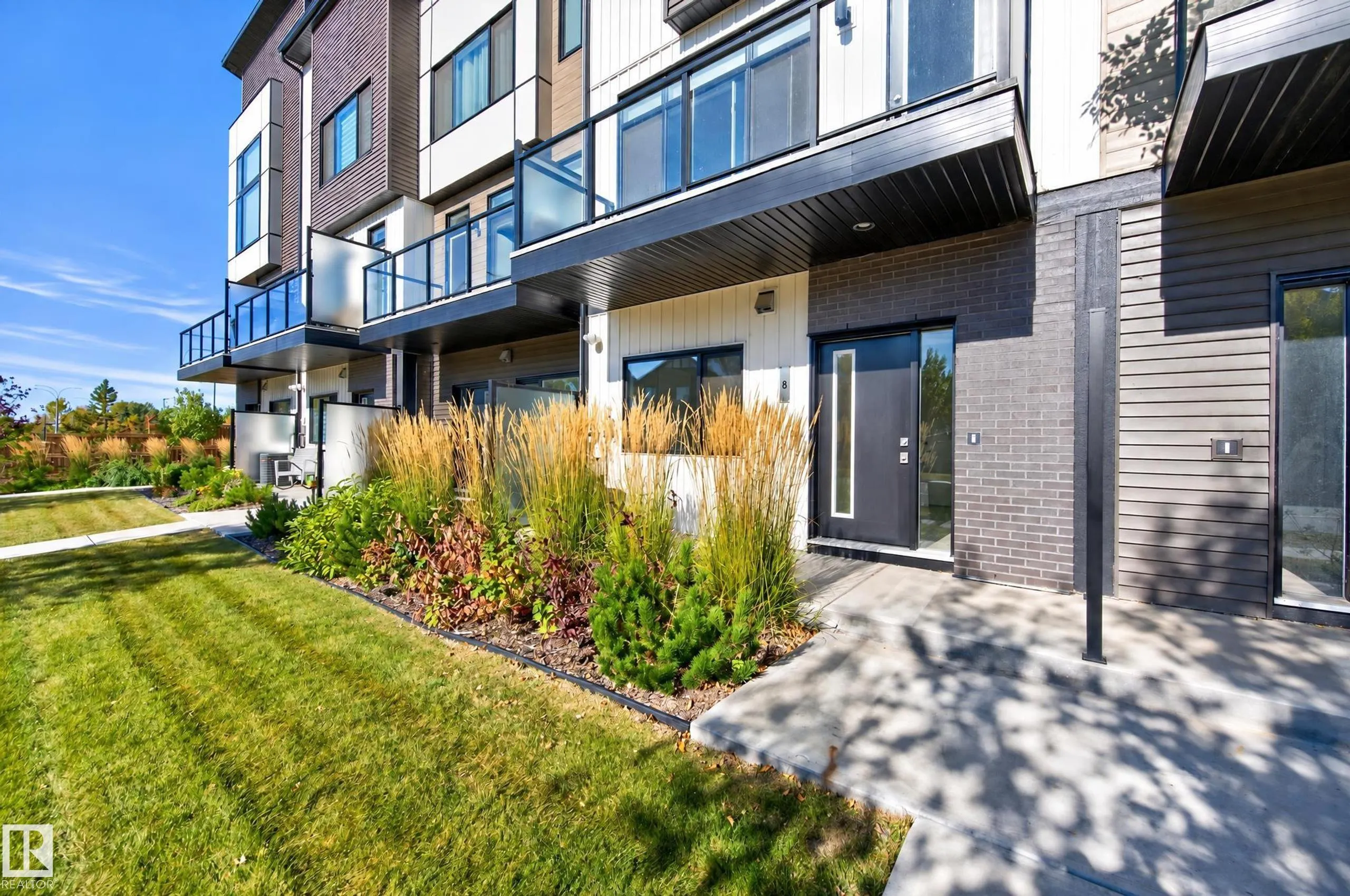 50 EBONY Boulevard