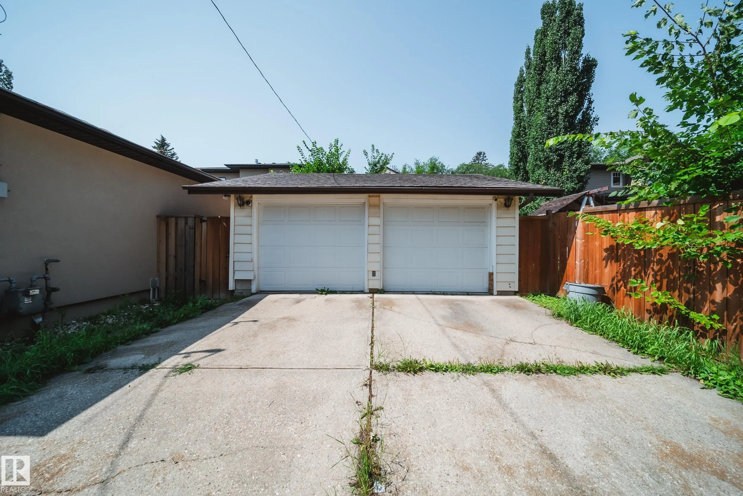 10519 140 Street