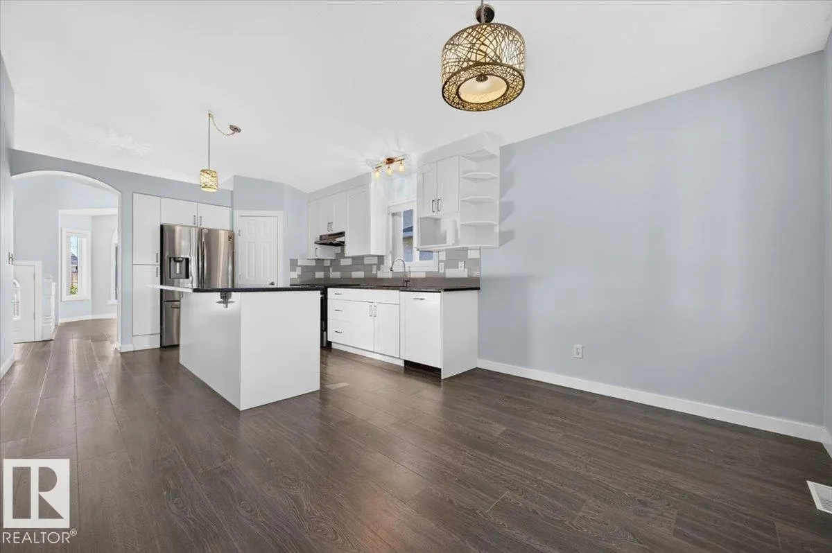 417 Hollick Kenyon Road