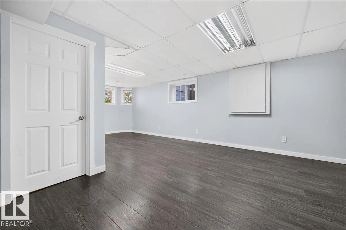 417 Hollick Kenyon Road