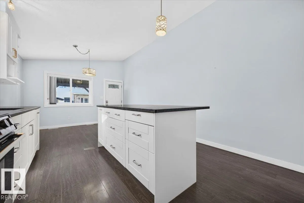 417 Hollick Kenyon Road