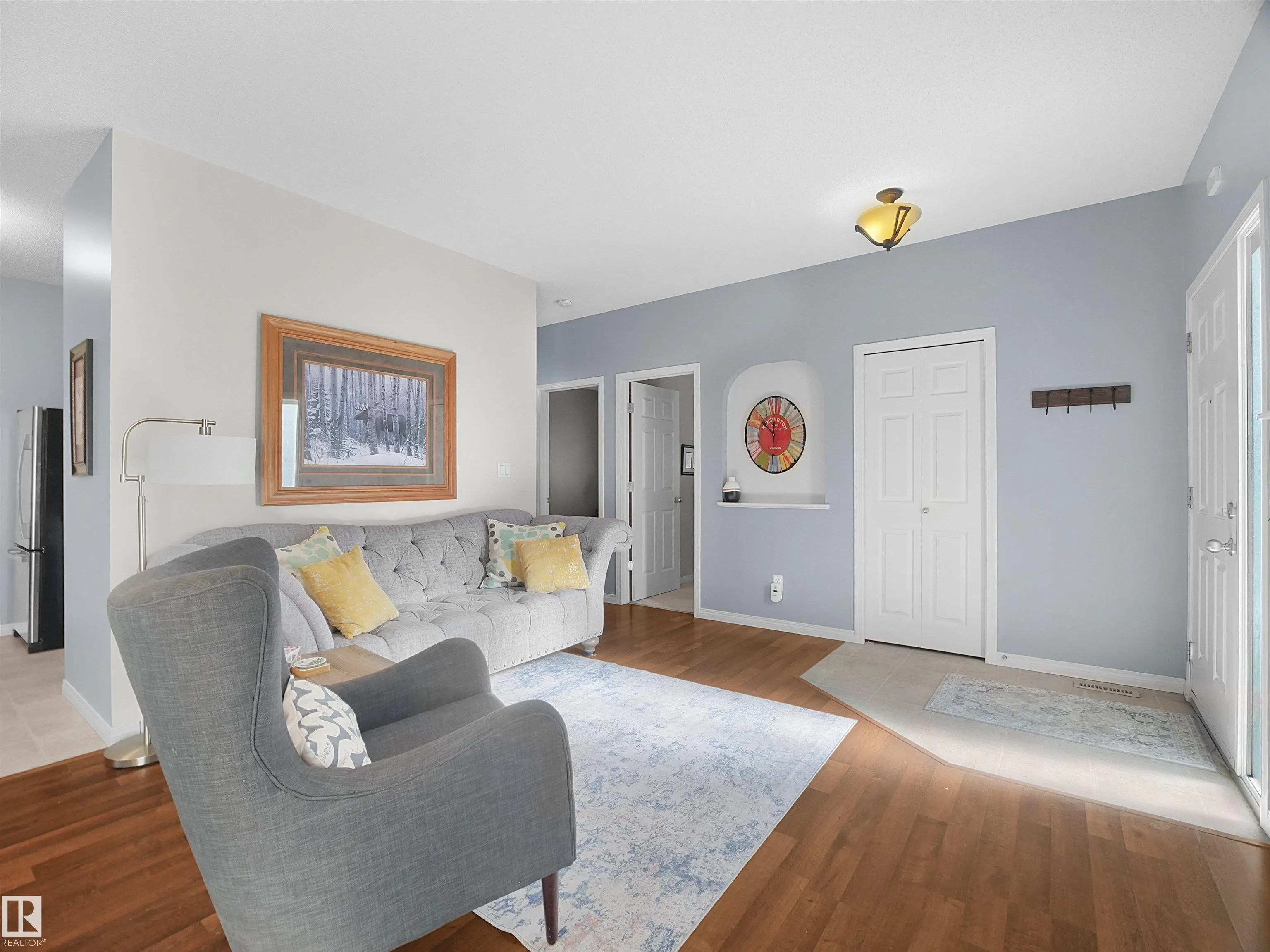 30 OAK VISTA Drive