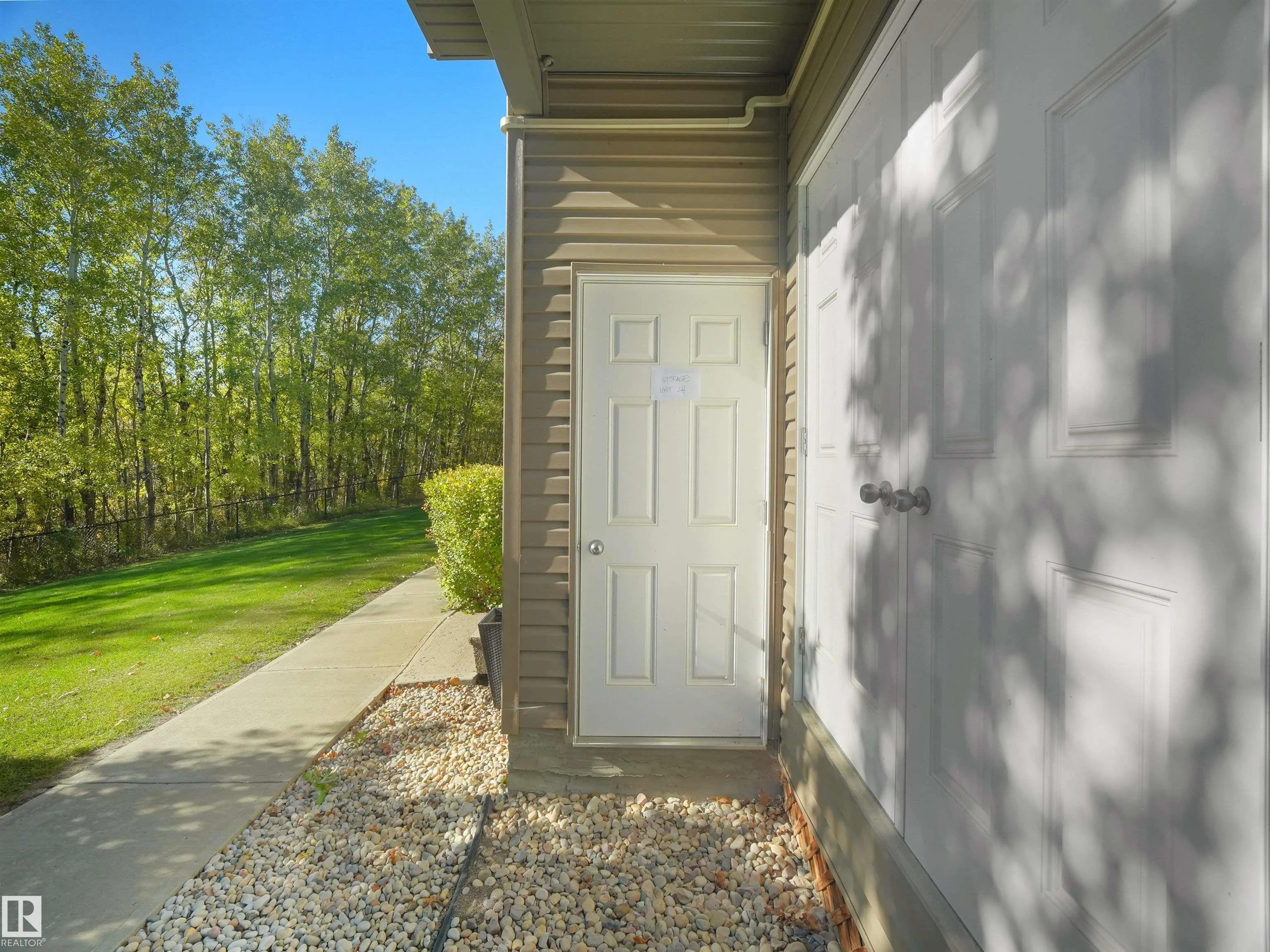 30 OAK VISTA Drive