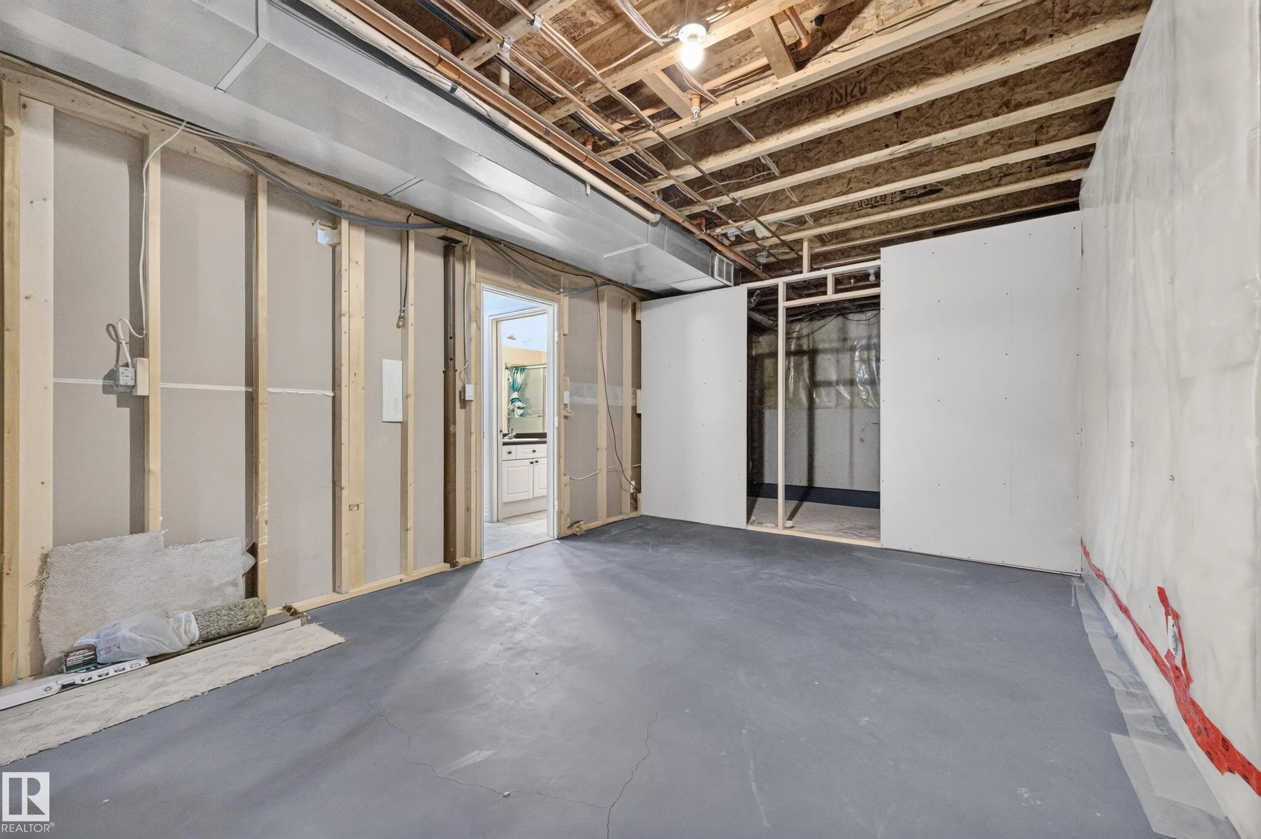 52304 RGE ROAD 233