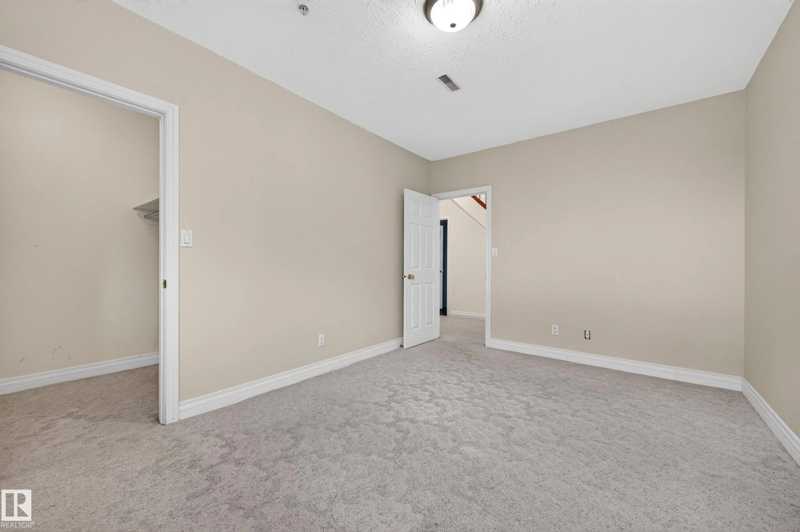 52304 RGE ROAD 233