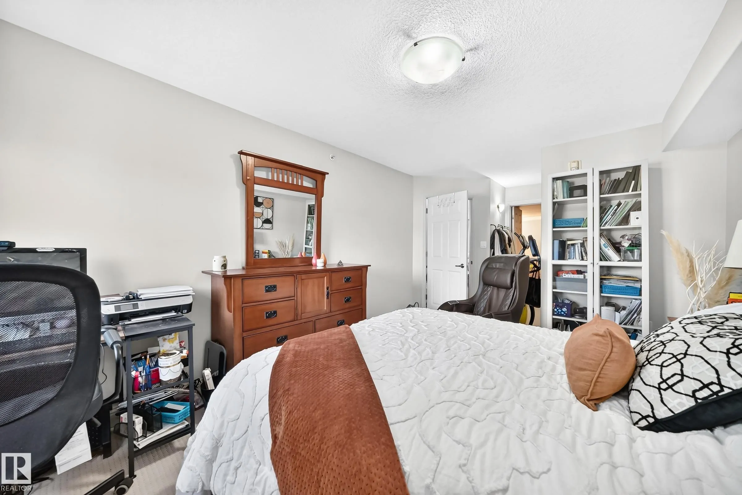 13005 140 Avenue