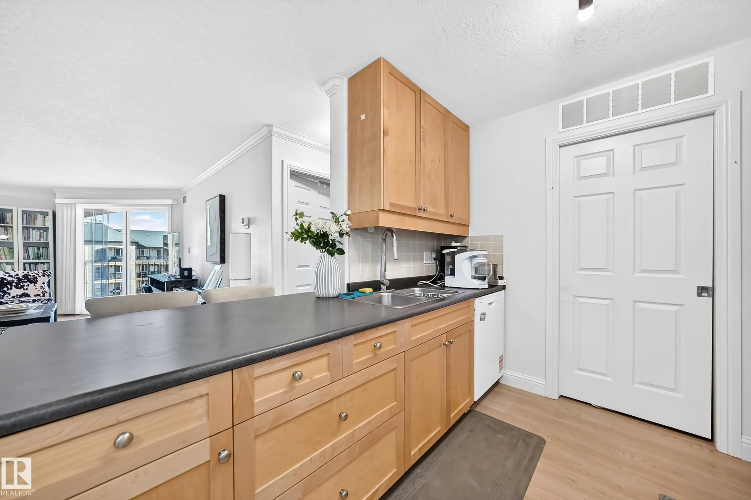 13005 140 Avenue