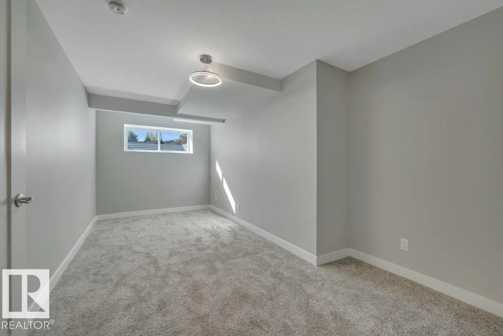 2083 PRICE LANDING Landing
