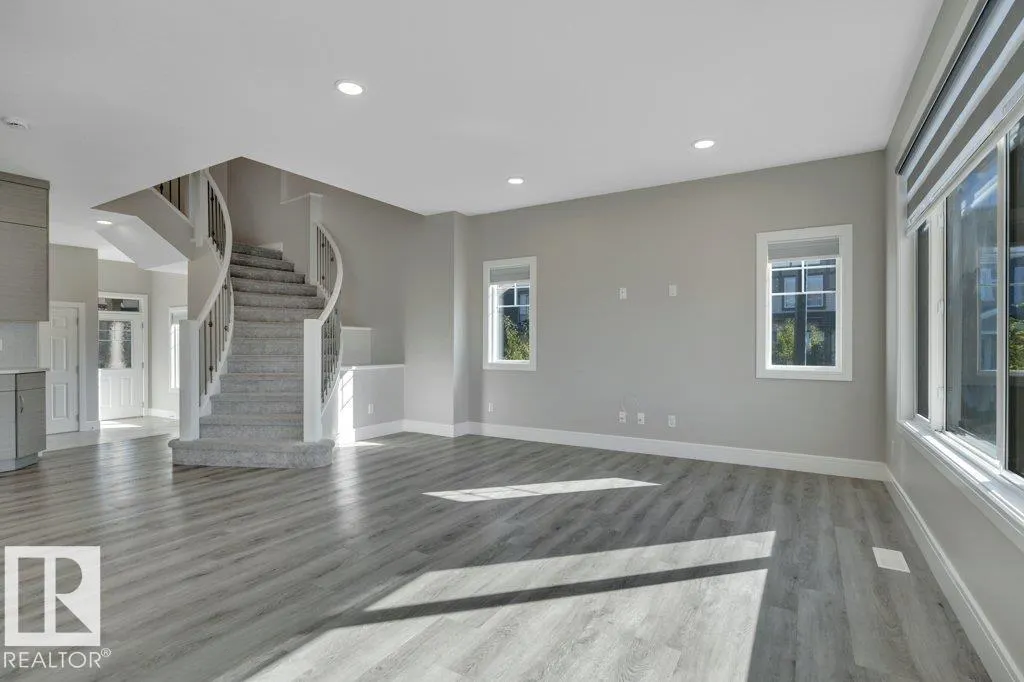 2083 PRICE LANDING Landing