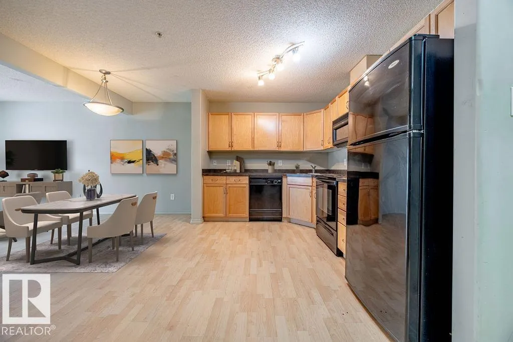 646 MCALLISTER Loop