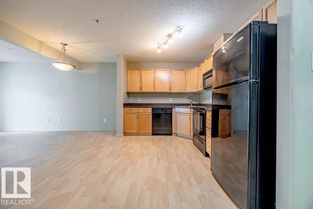 646 MCALLISTER Loop