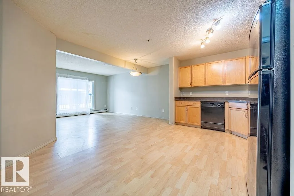 646 MCALLISTER Loop