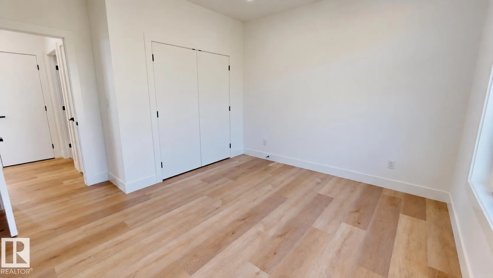 20 53214 Range RD 13