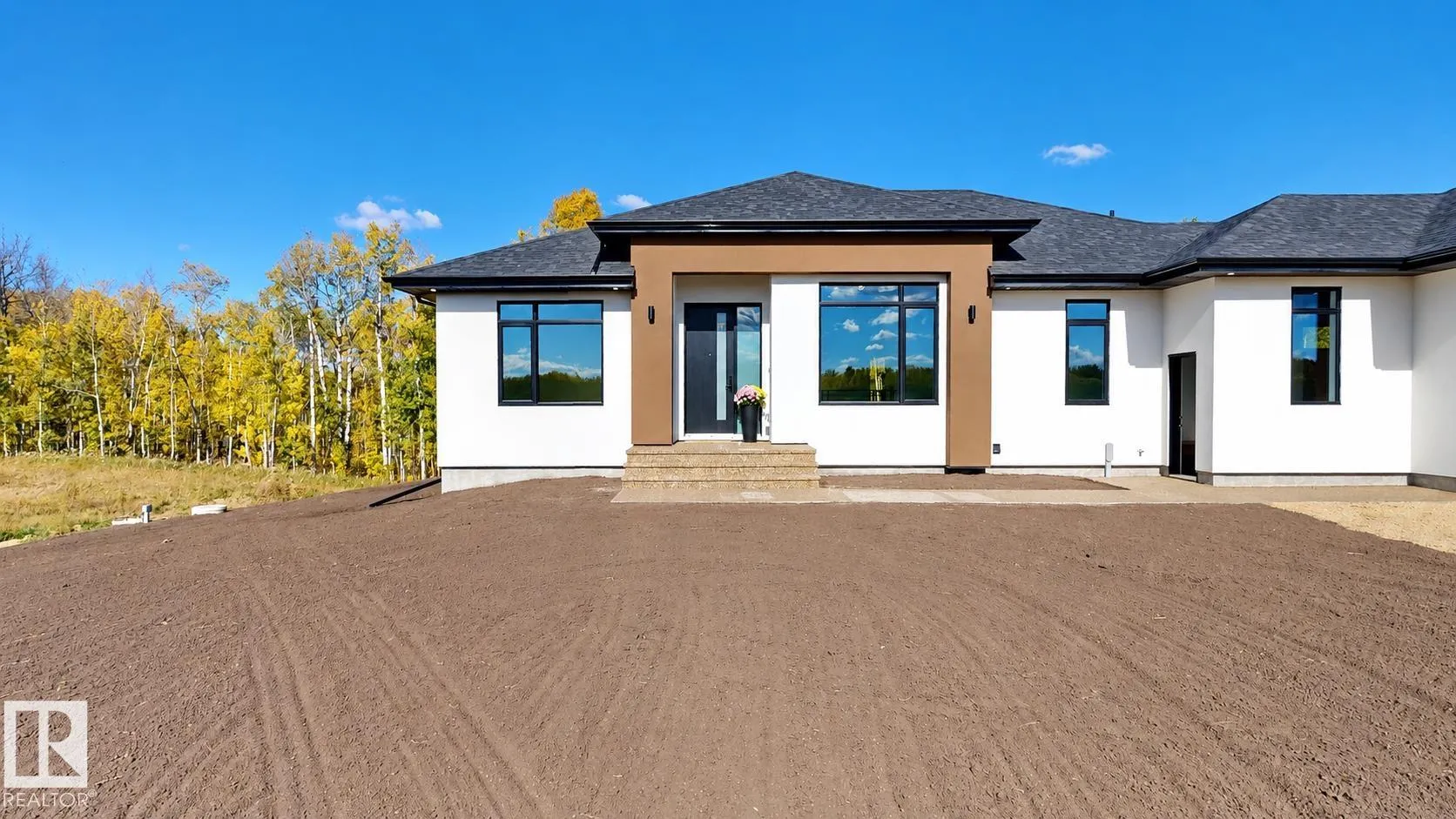 20 53214 Range RD 13