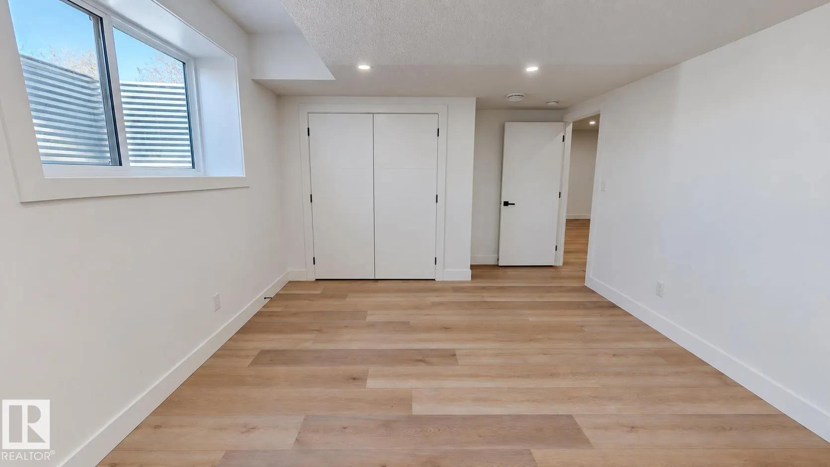20 53214 Range RD 13