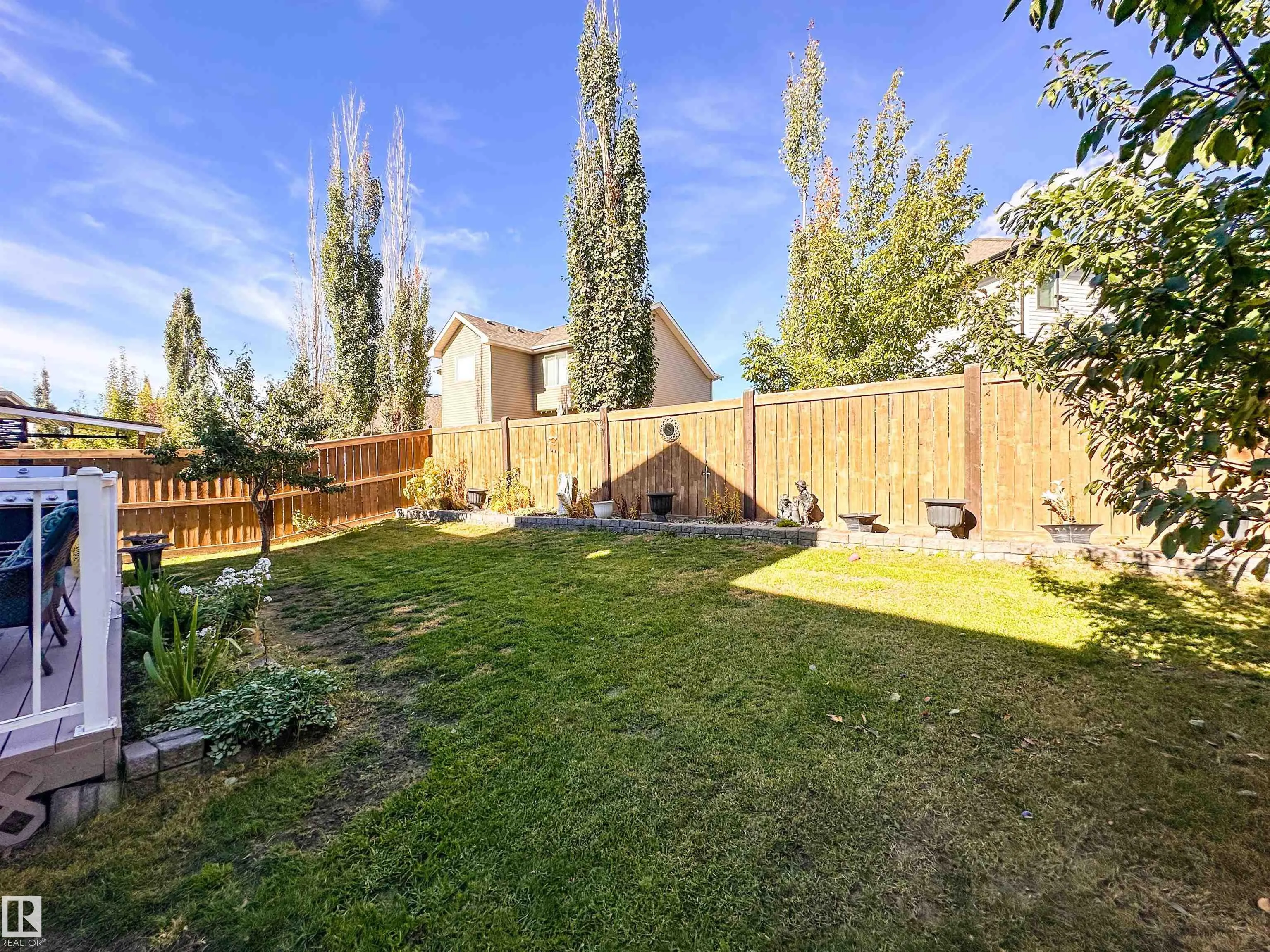 16 NORMANDEAU Crescent