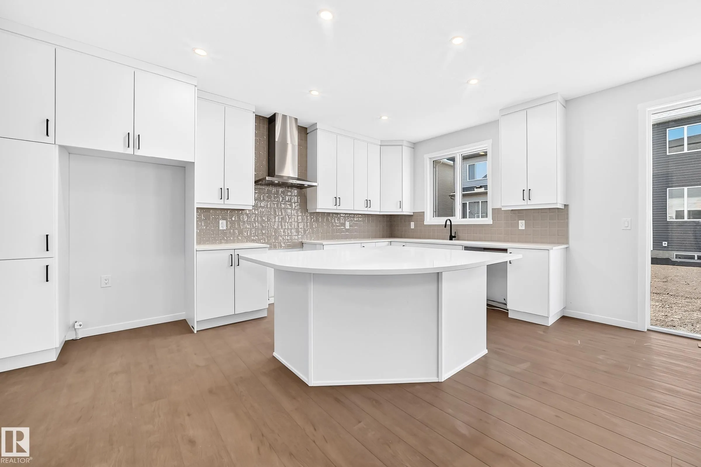 1029 Fieldstone View