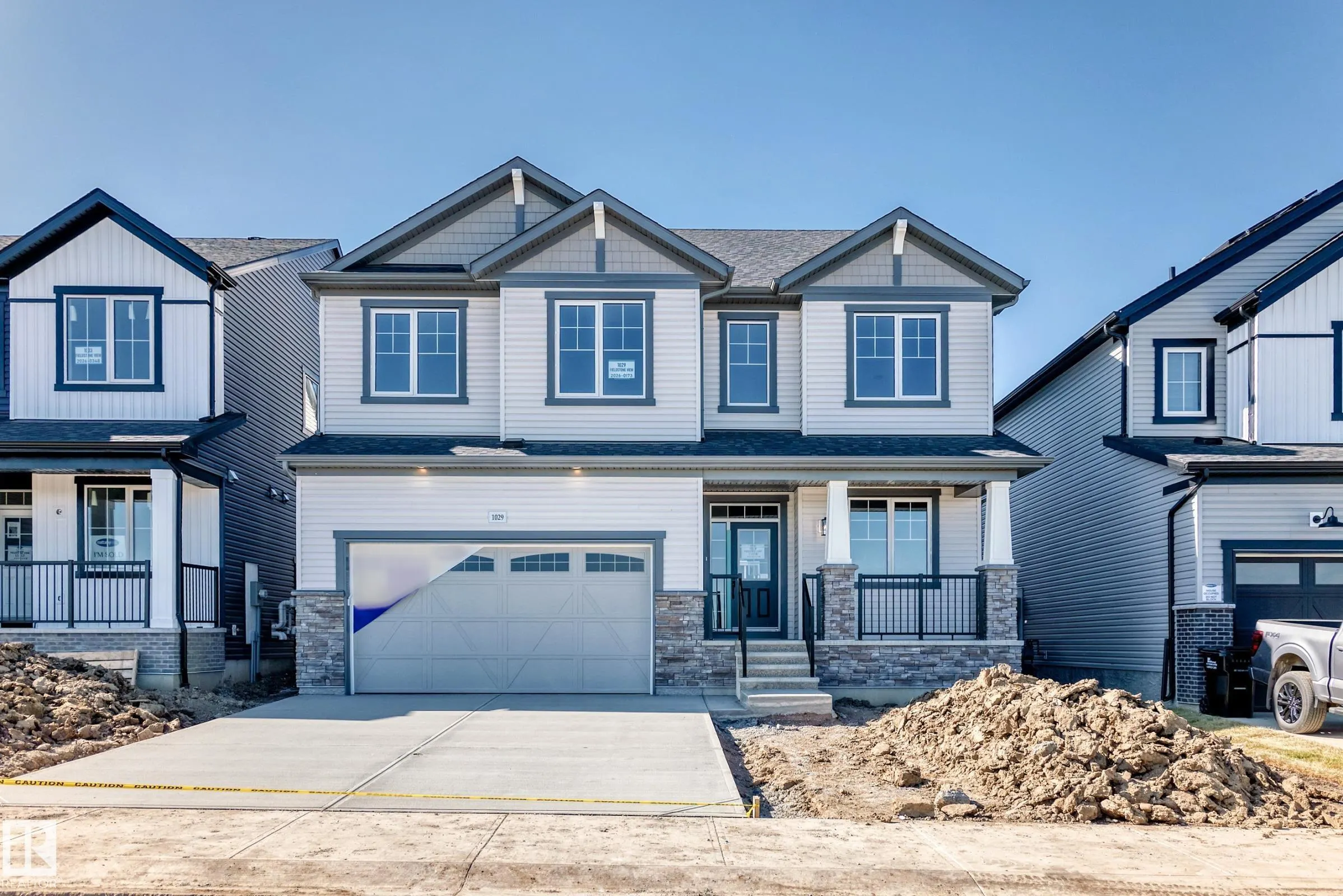 1029 Fieldstone View