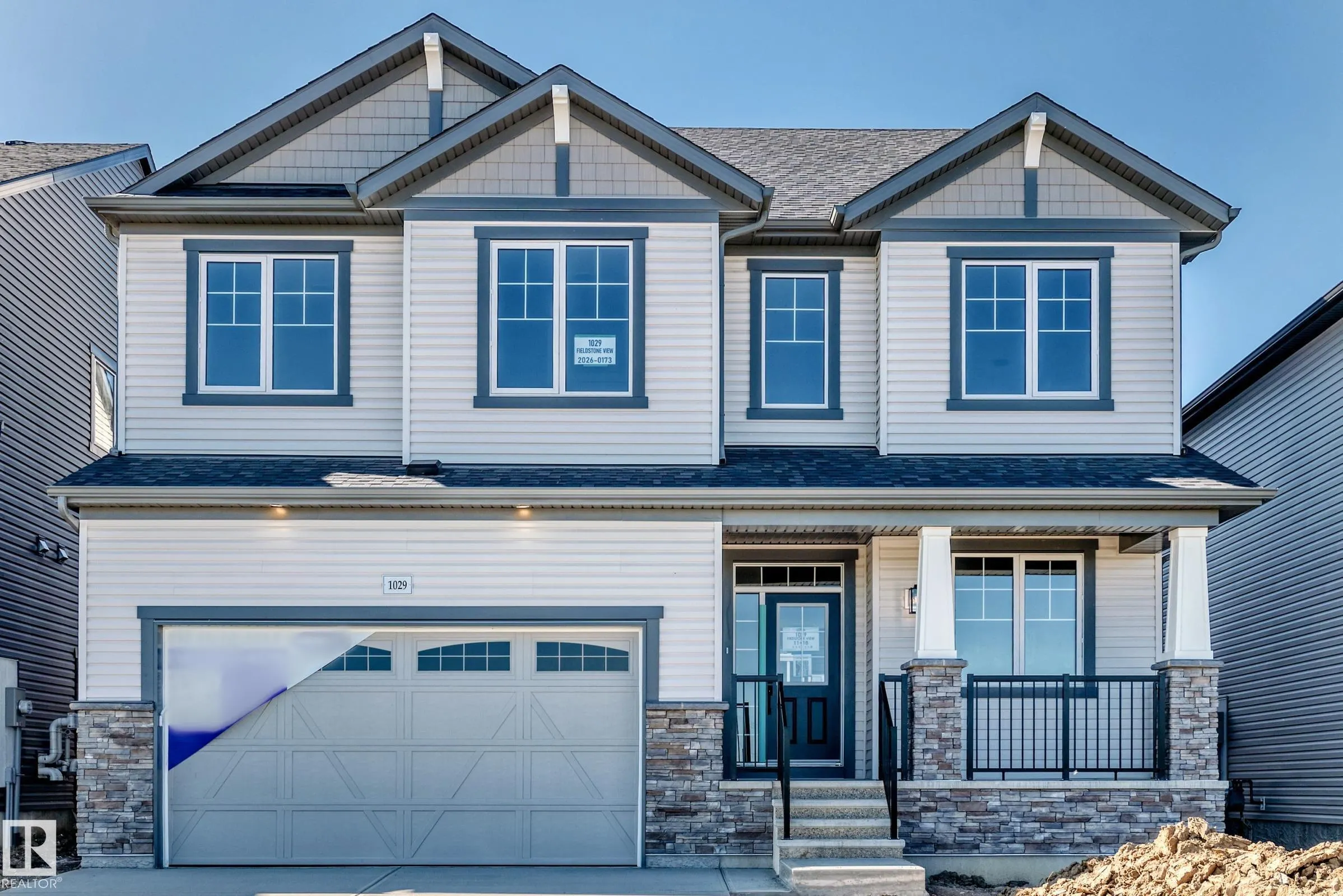 1029 Fieldstone View