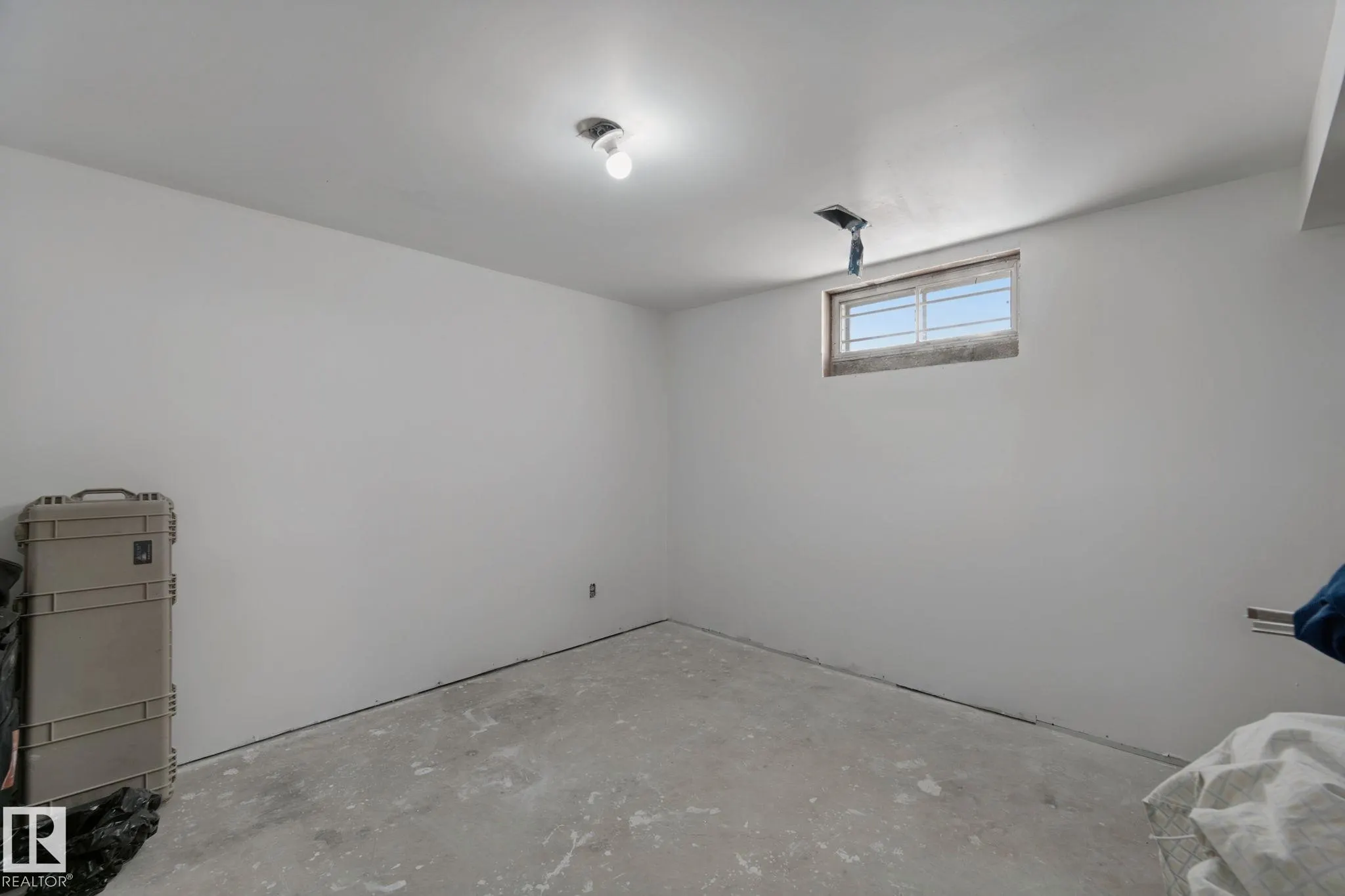 8508 149A Avenue
