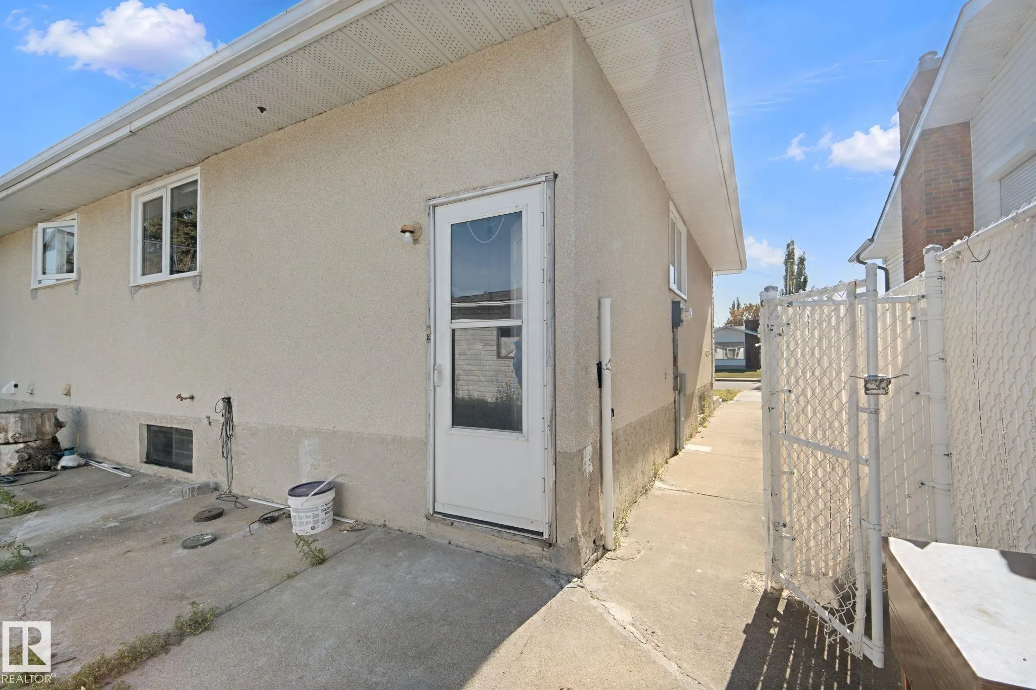 8508 149A Avenue