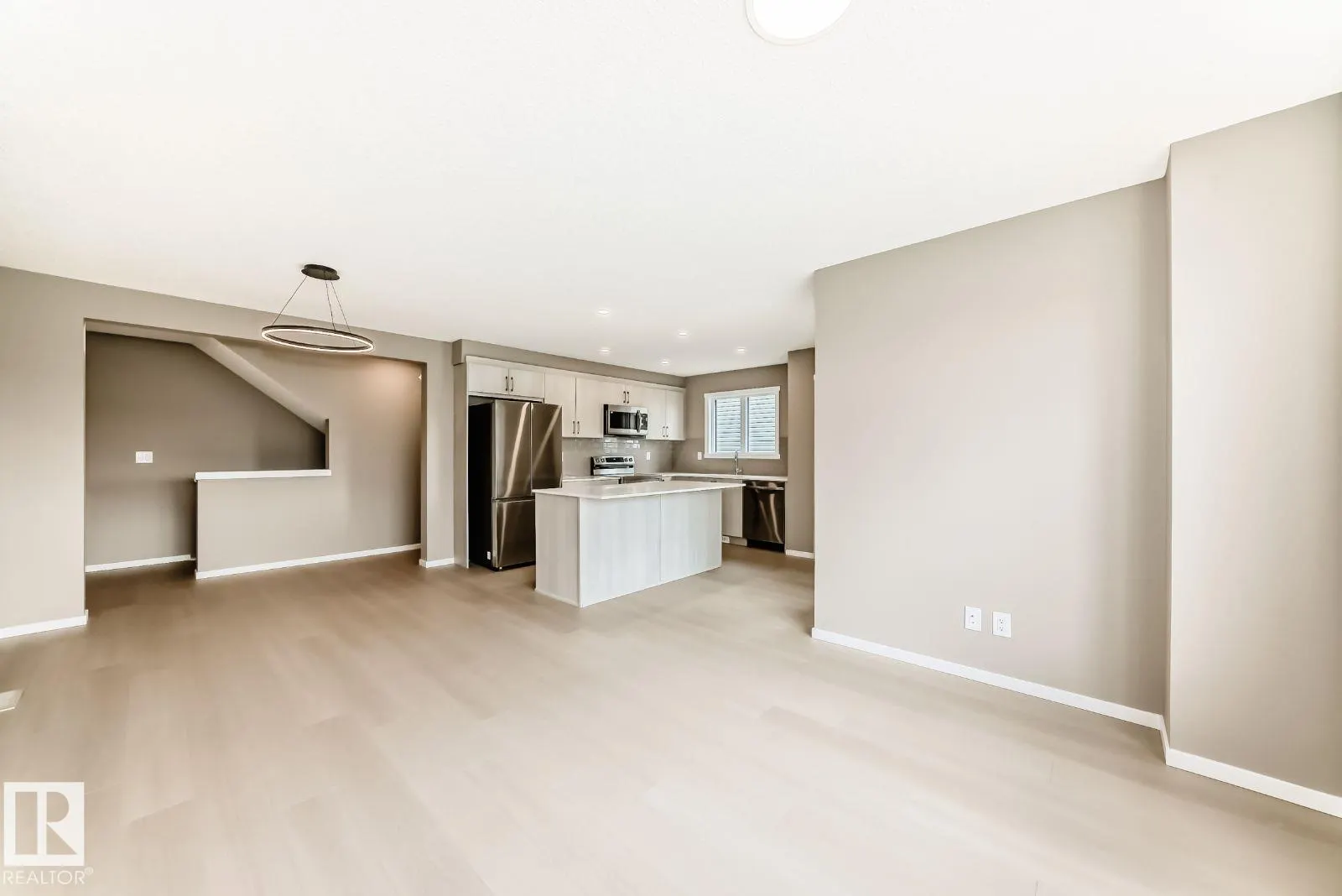 1214 Stoneside Road