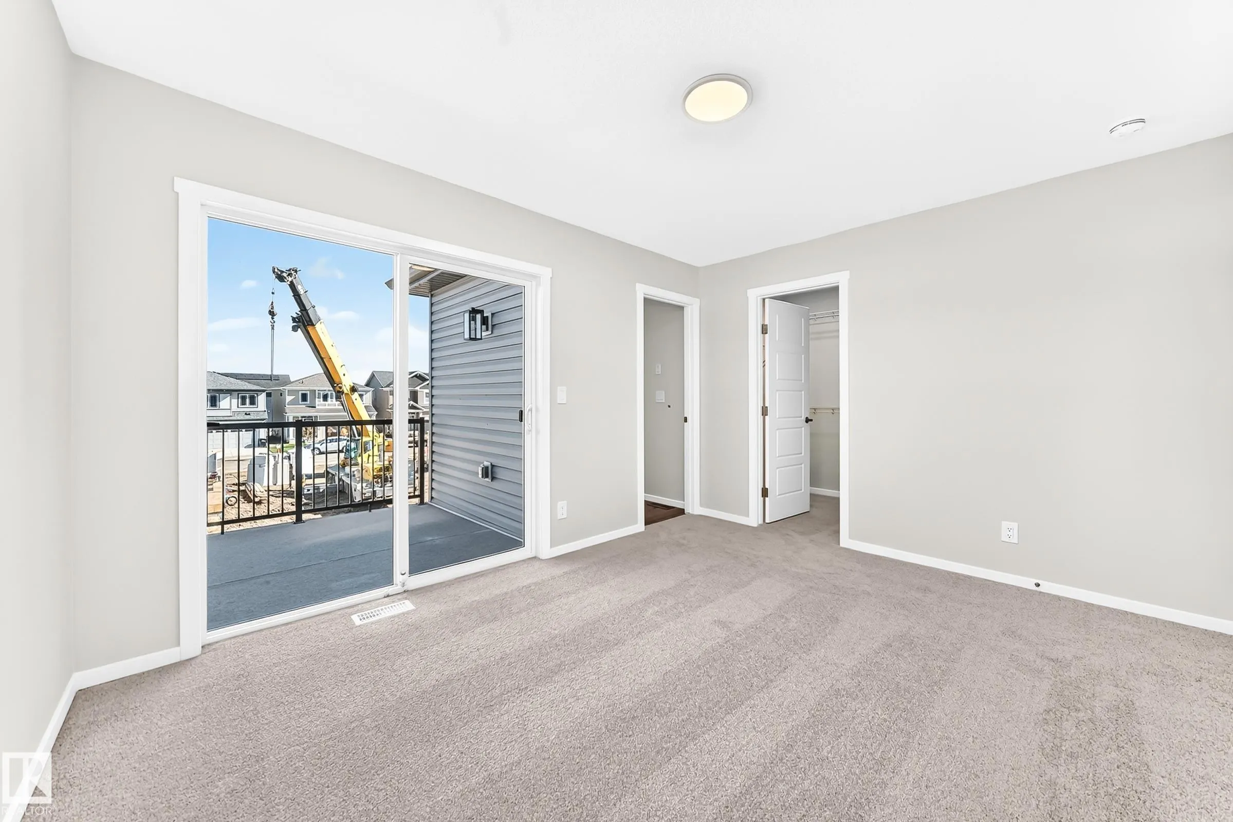 1089 Hearthstone Boulevard
