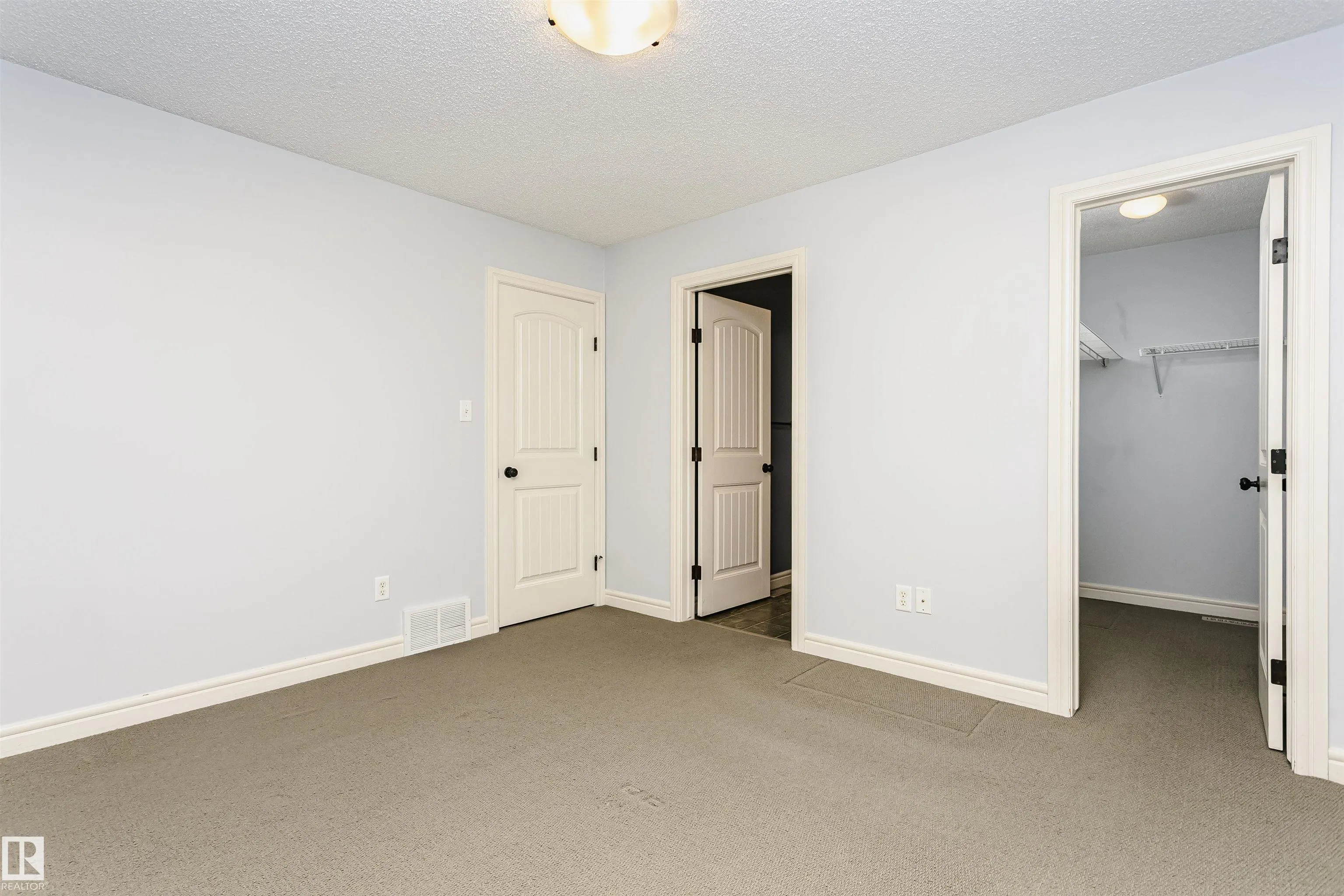 12051 18 Avenue