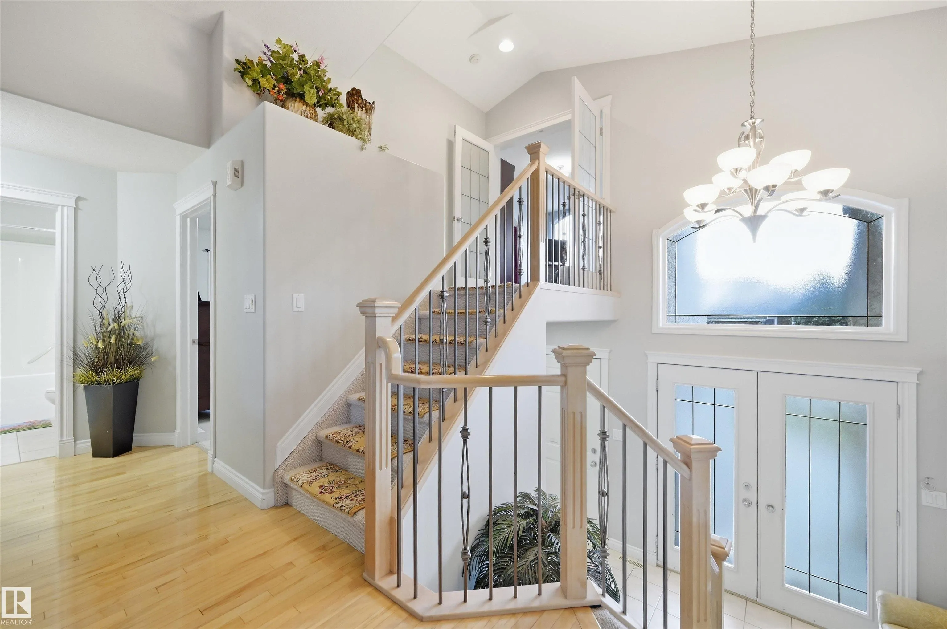 764 HALIBURTON Crescent