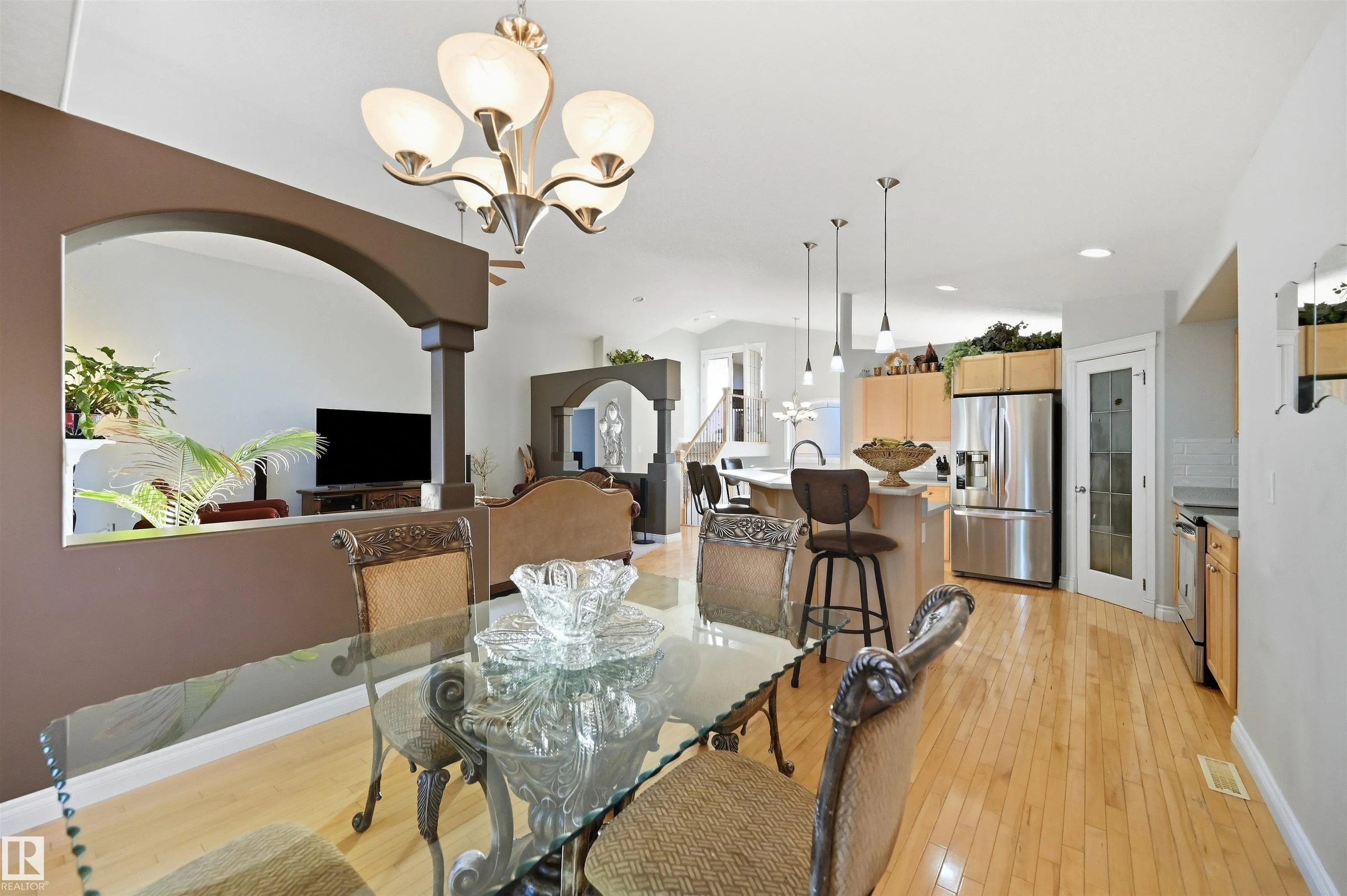 764 HALIBURTON Crescent