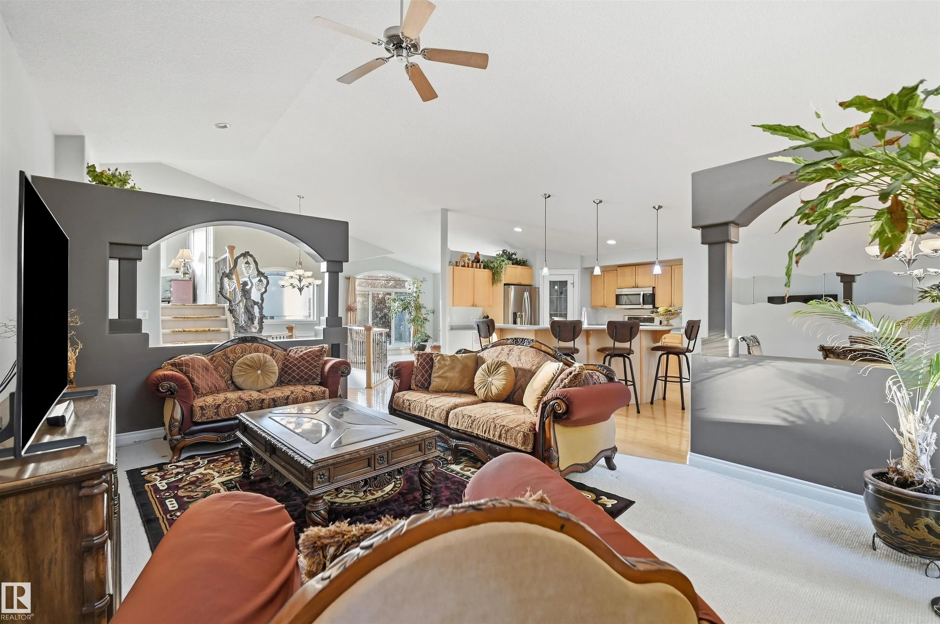 764 HALIBURTON Crescent