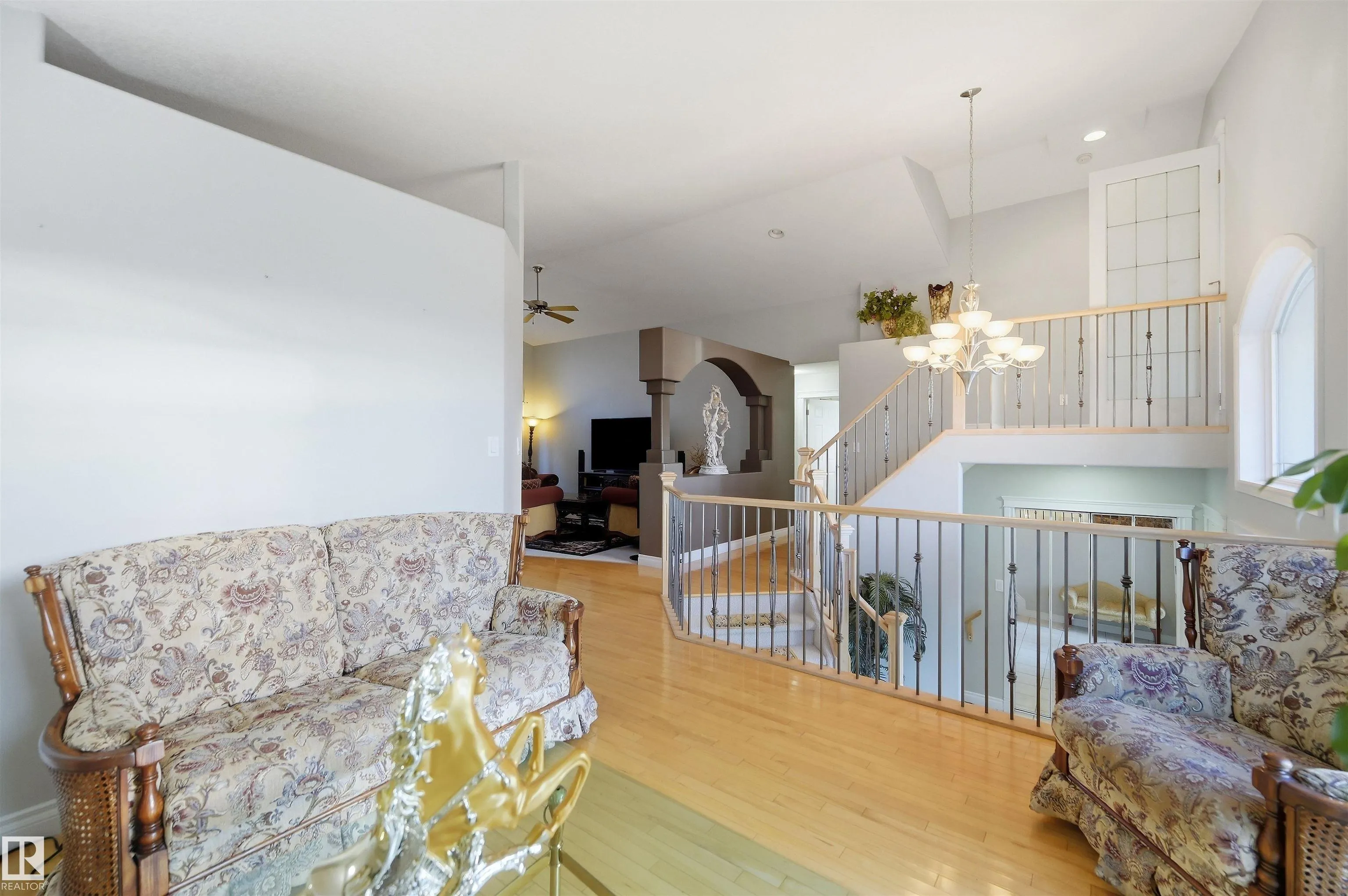 764 HALIBURTON Crescent