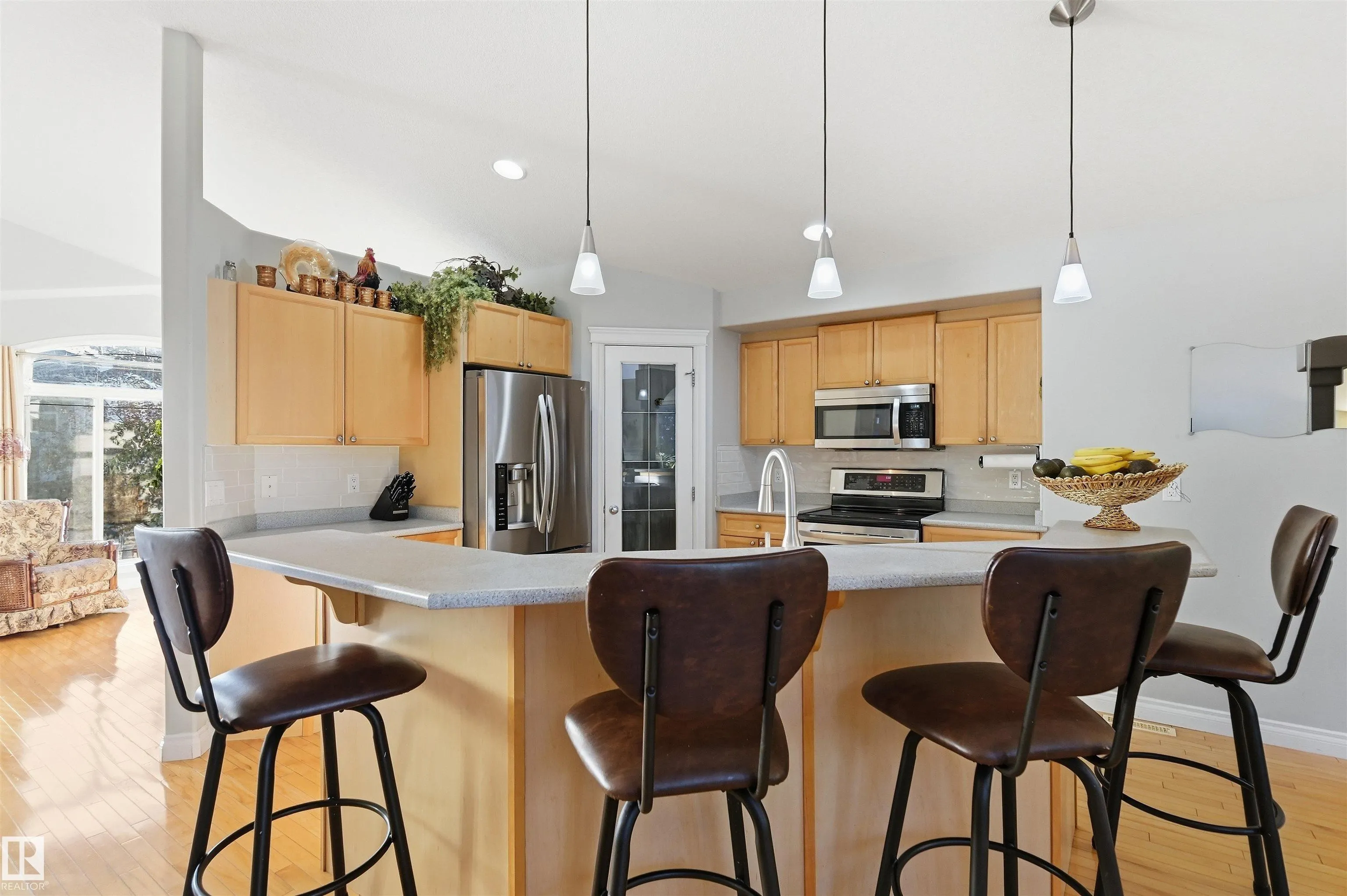 764 HALIBURTON Crescent