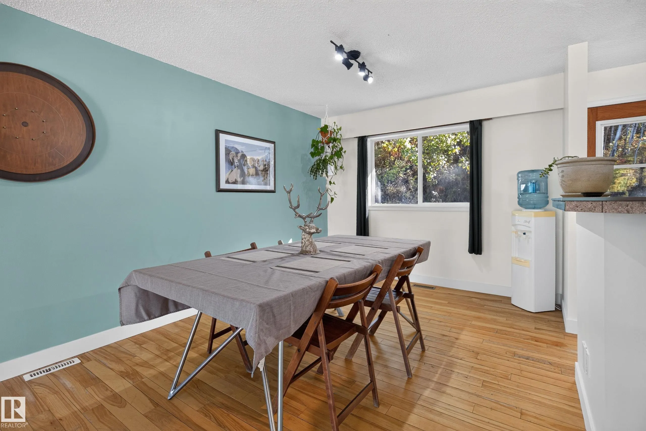 116 Lakeshore Drive