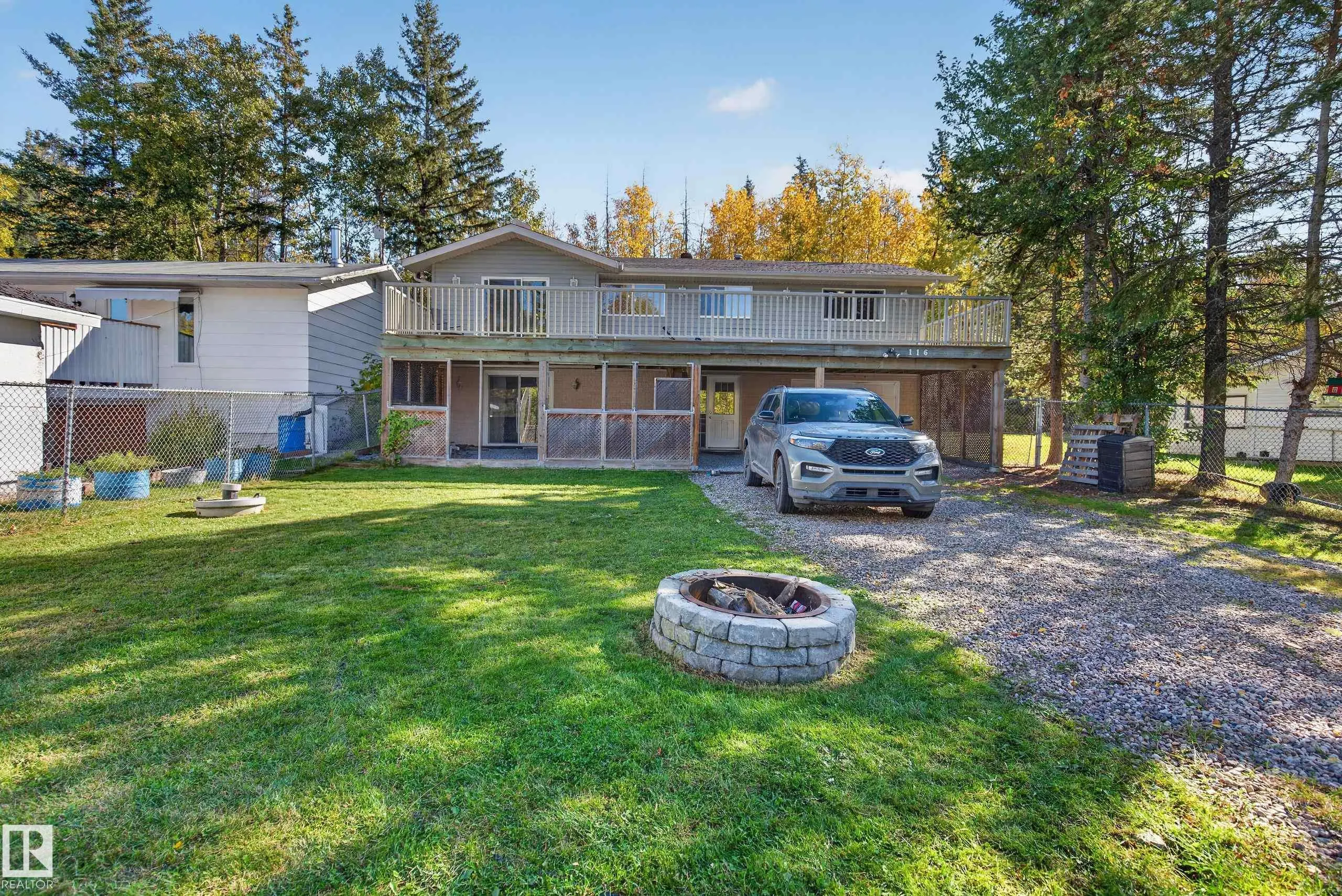 116 Lakeshore Drive