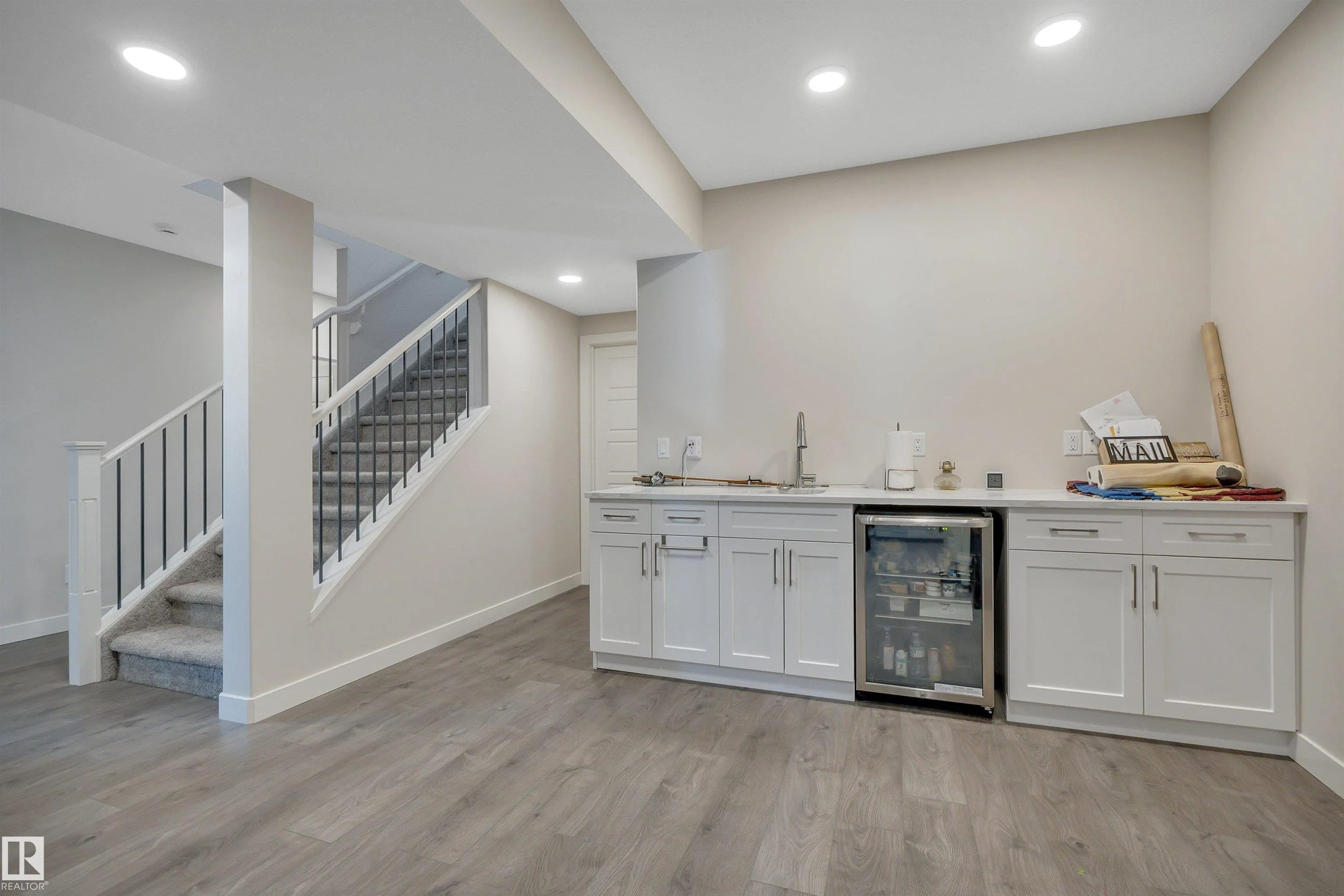 54 CALISTA Way